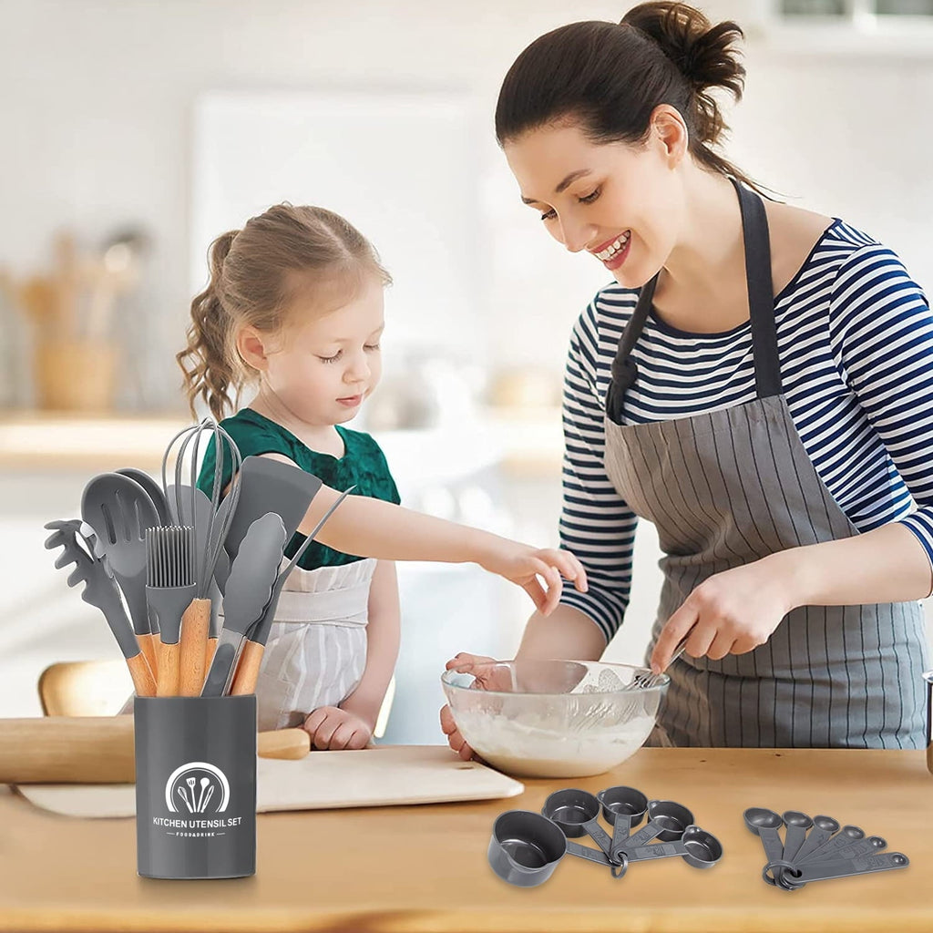 Silicone Cooking Utensils Set, 446°F Heat Resistant Wooden Handle Cooking Kitchen Utensils Spatula Set with Holder fo...