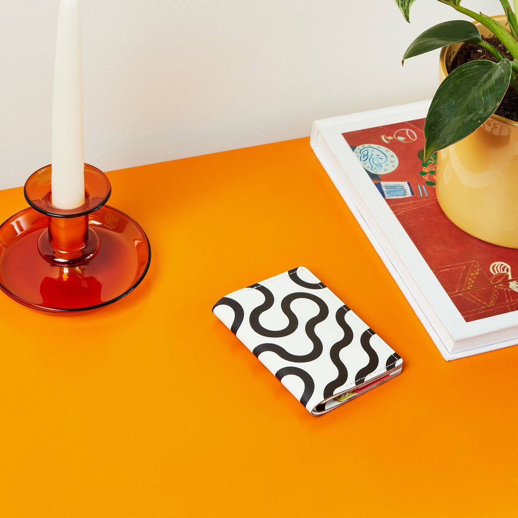 Dusen Dusen Recycled Leather Double Card Holder - Arc