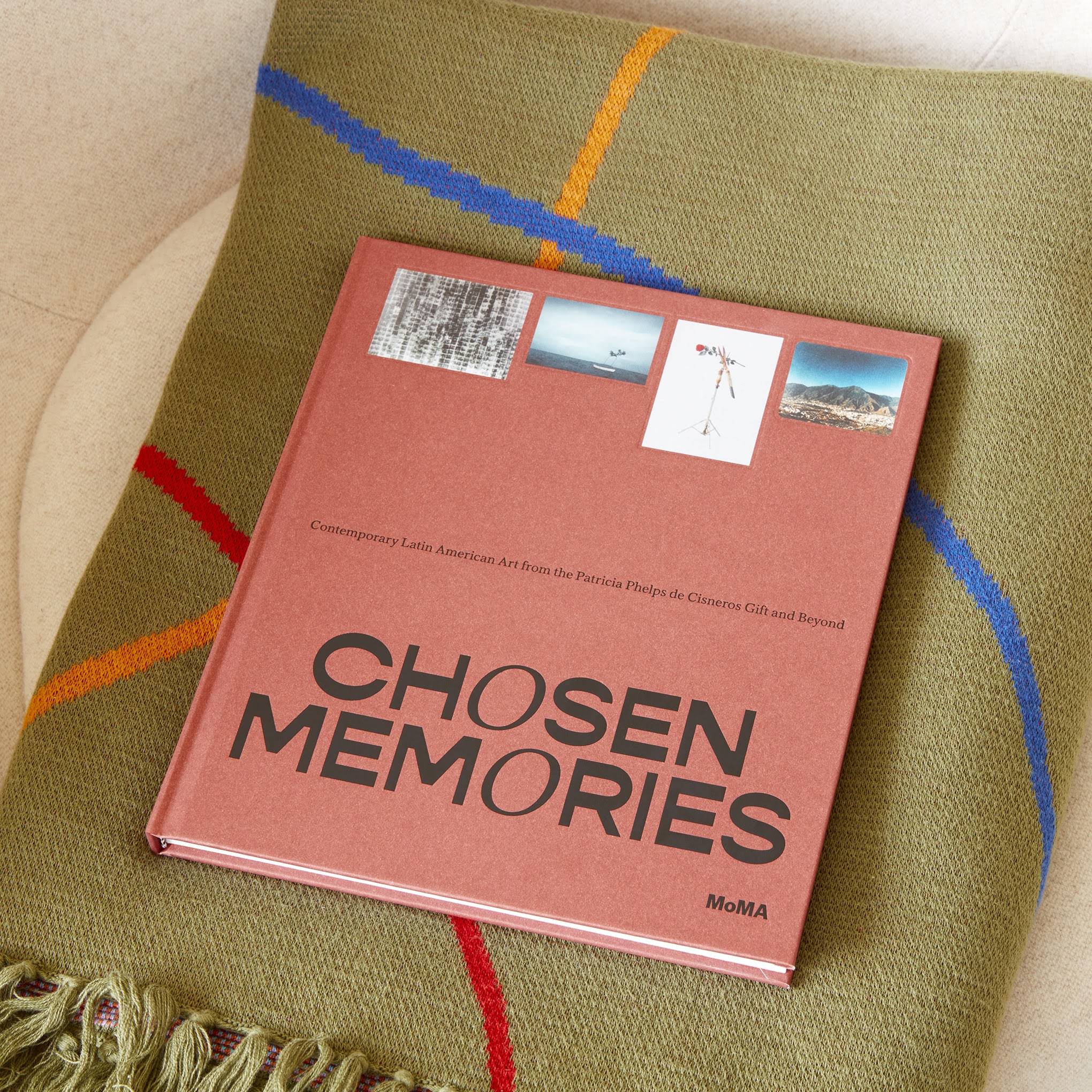 Chosen Memories: Contemporary Latin American Art from the Patricia Phelps de Cisneros Gift and Beyond - Hardcover