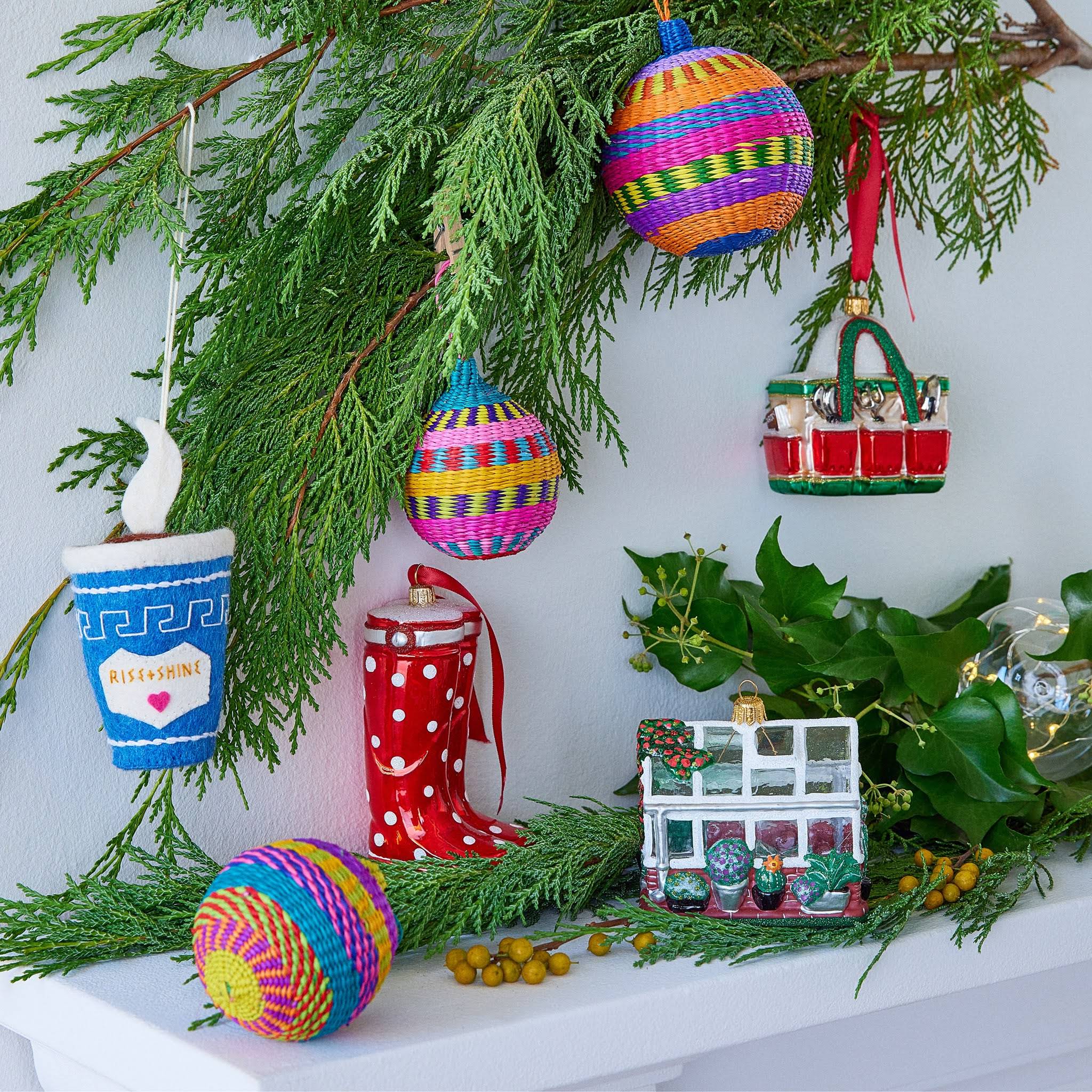 NYC Felt Ornament - Coffee