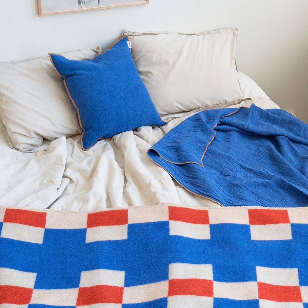 Marta Lambswool Blanket