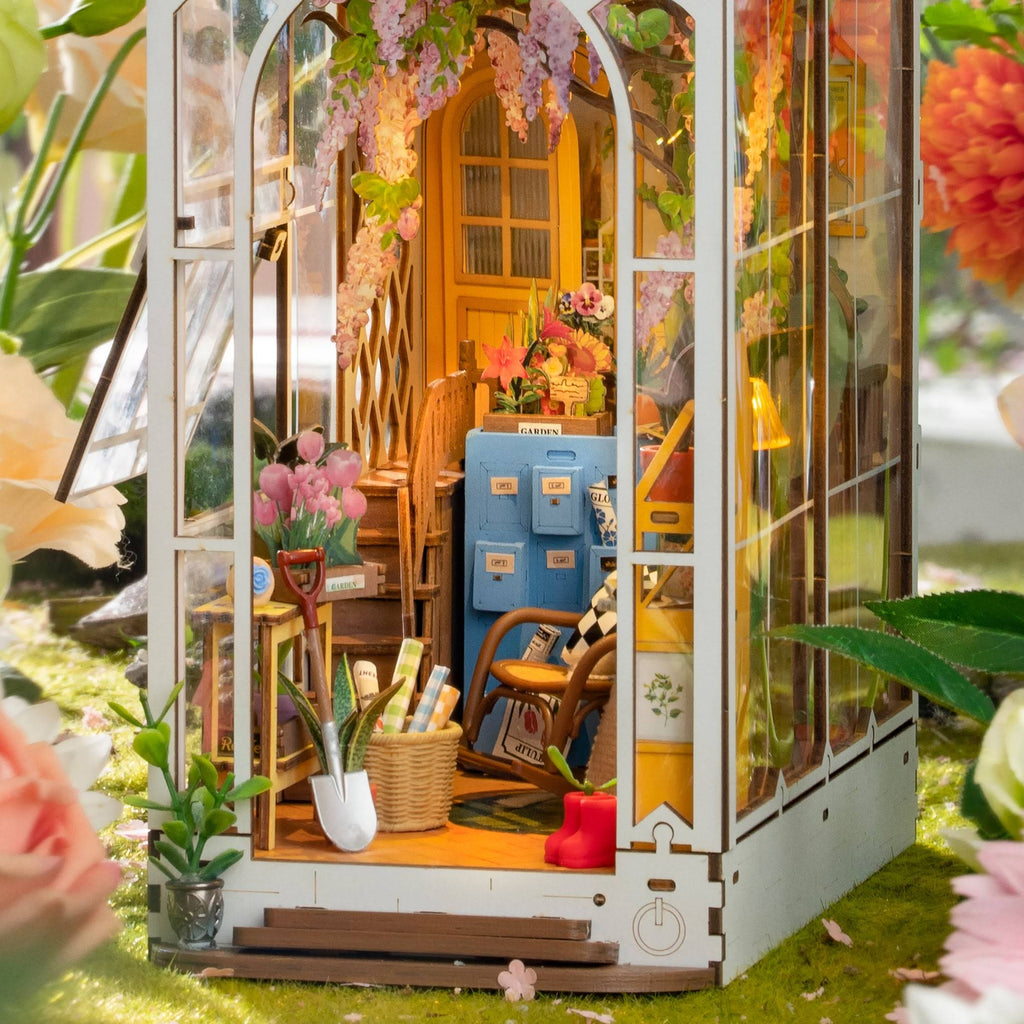 Rolife DIY Miniature House Kit - Garden
