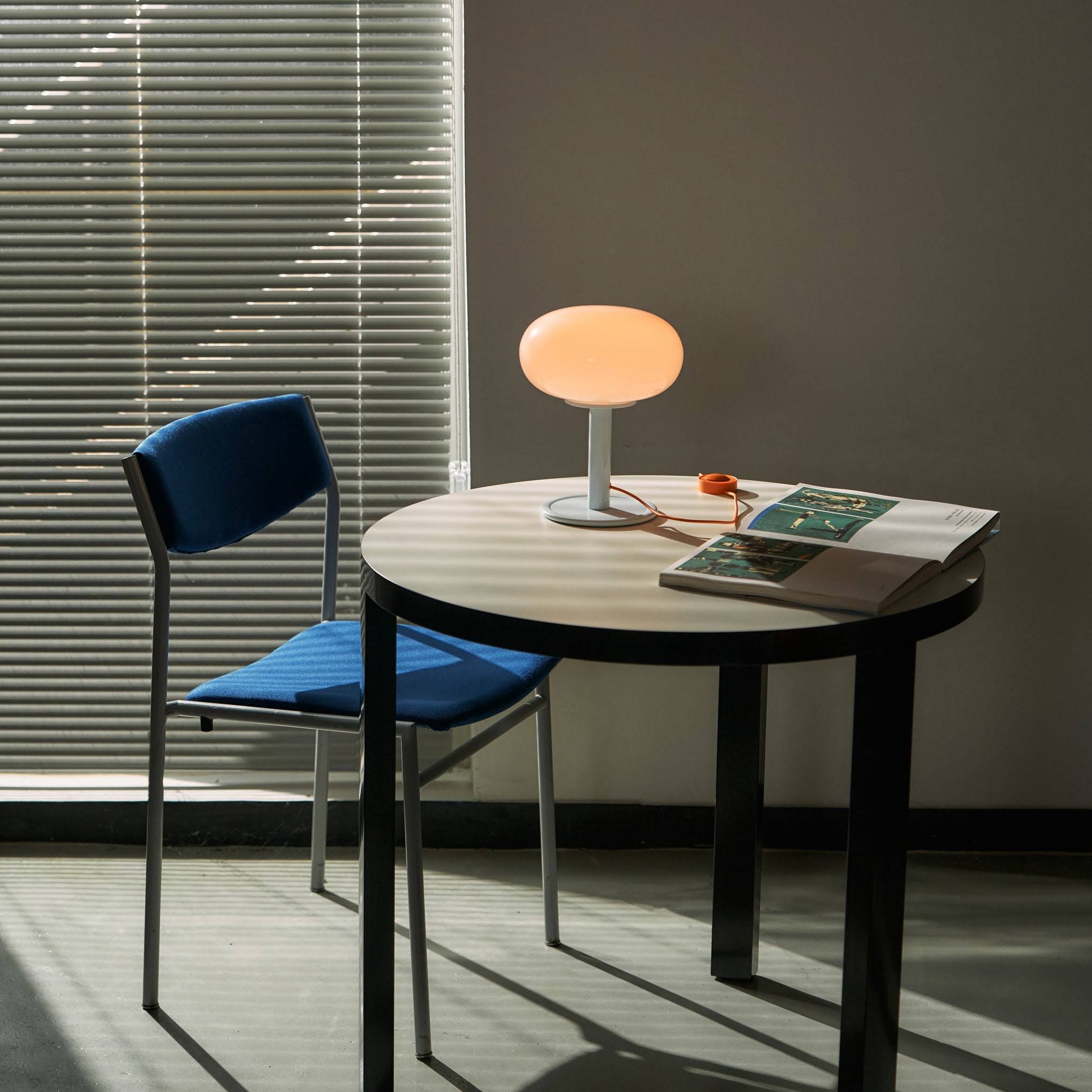 Snowball Table Lamp