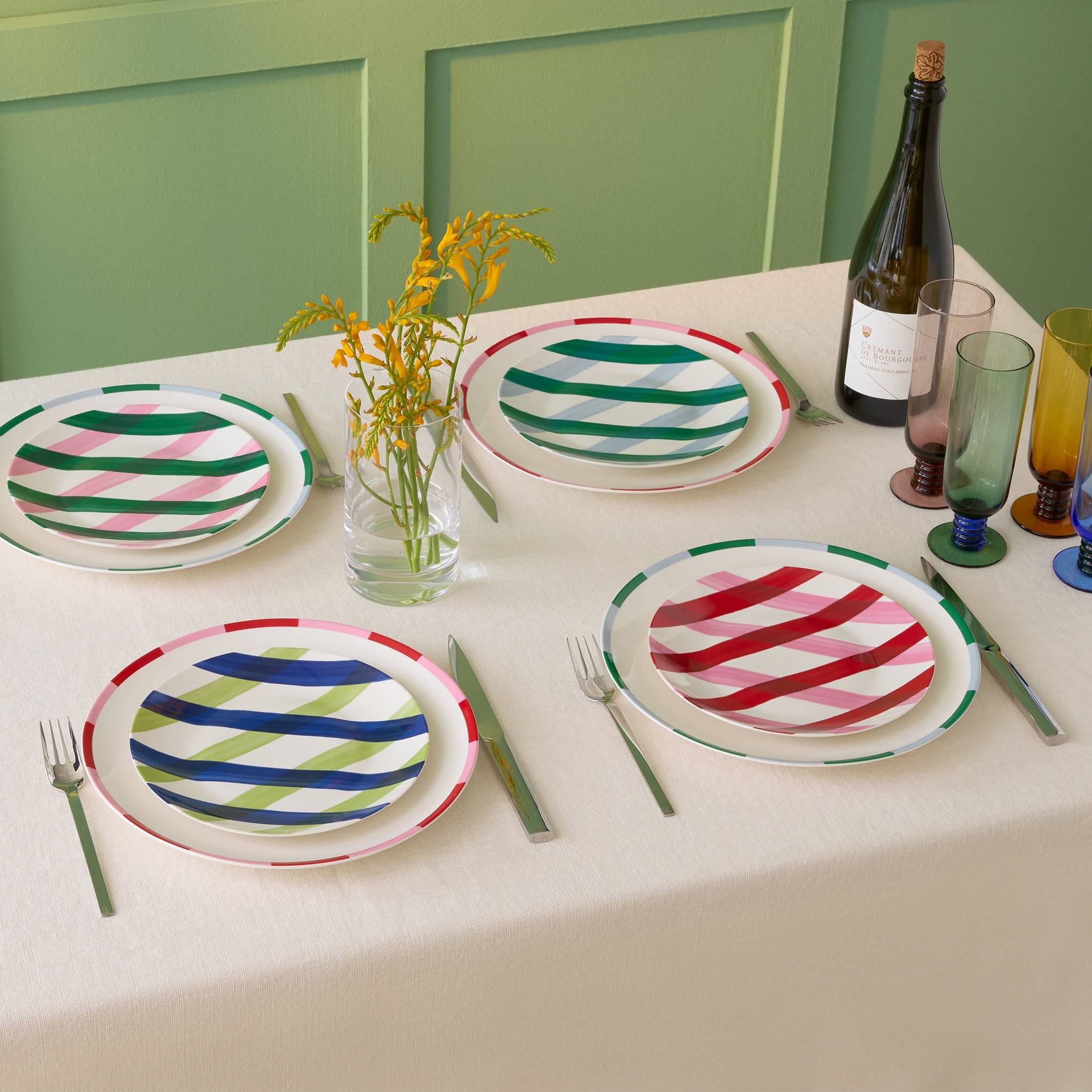 Bliss Porcelain Dinnerware - Multi