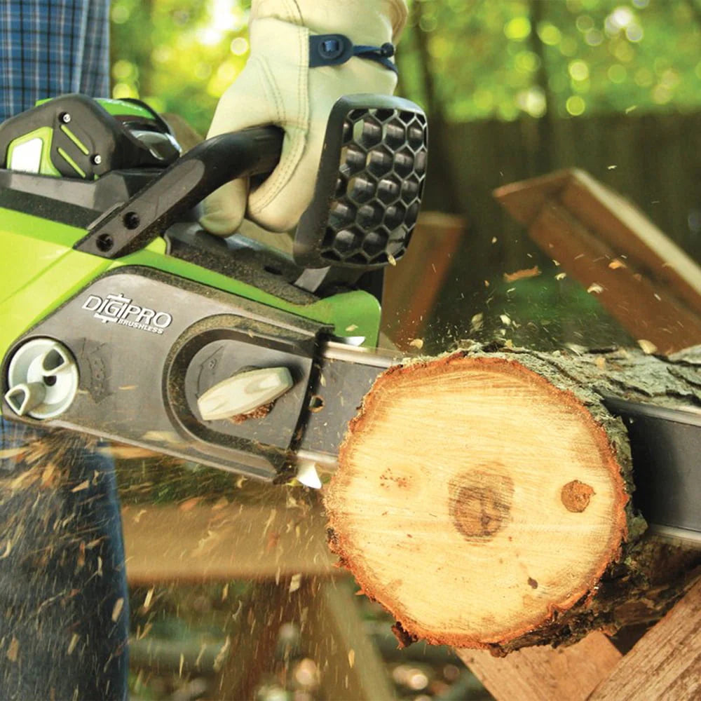 Greenworks 40V 16" Cordless Brushless Chainsaw with 4.0 Ah Battery and Charger, 20312