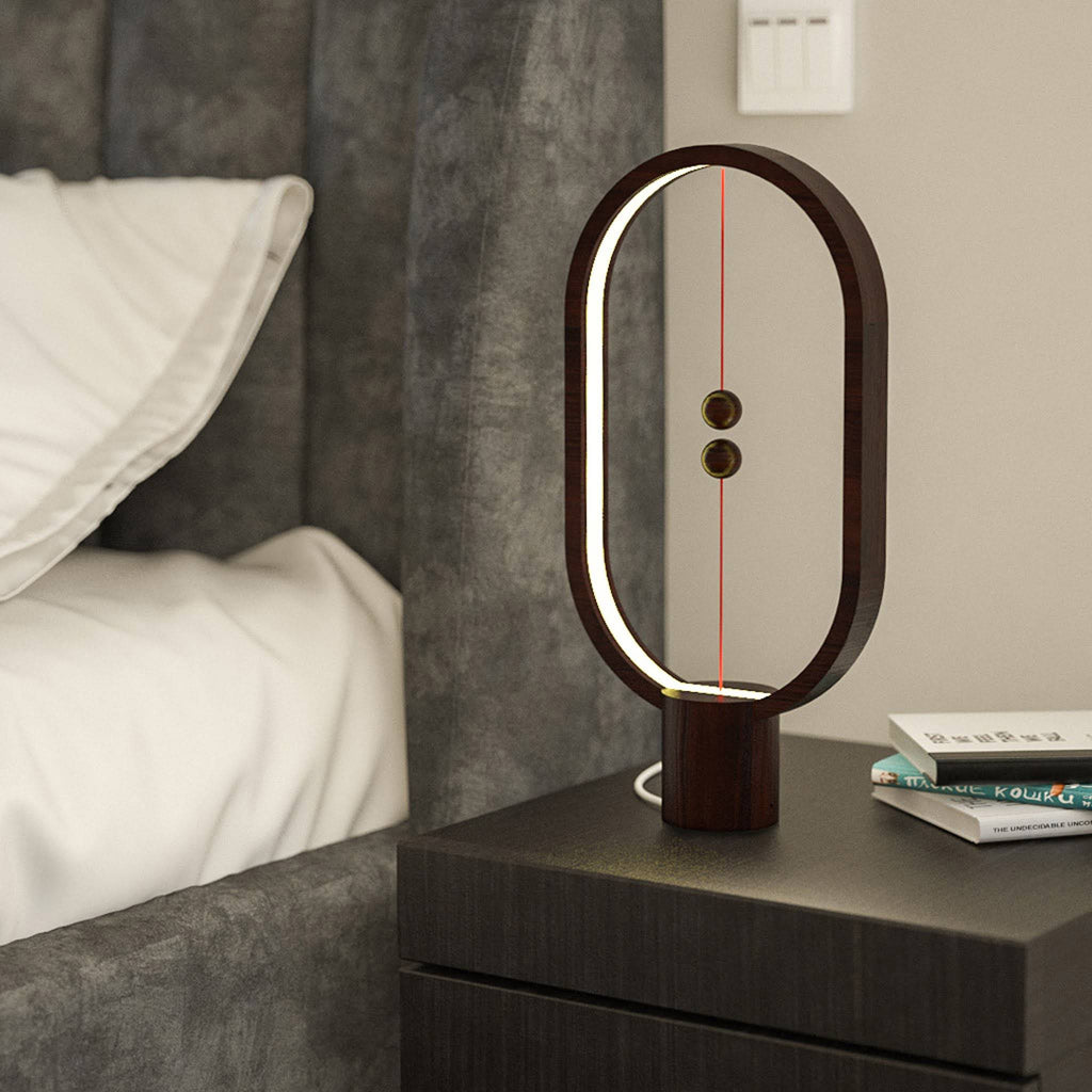 Heng Balance Lamp - Light Wood