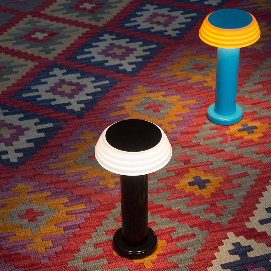 SOWDEN PL1 Portable Lamp - Black/ White