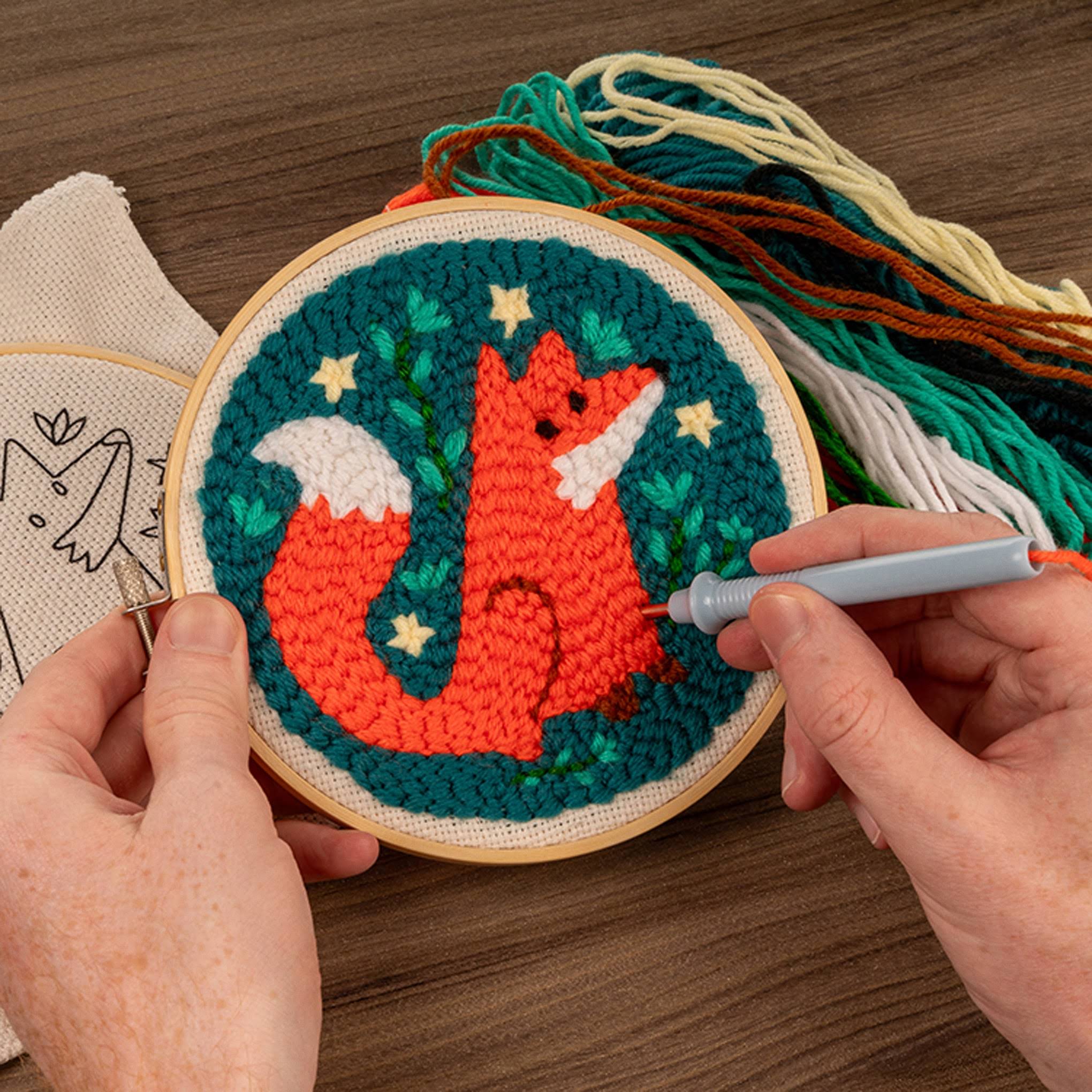 Kikkerland Punch Needle Embroidery Kit - Fox