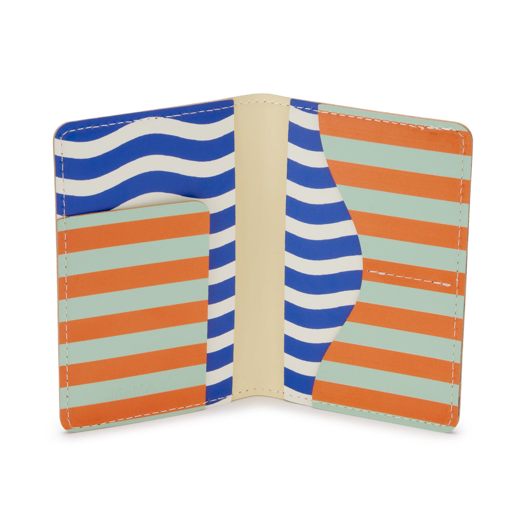 Dusen Dusen Recycled Leather Passport Case - Sand