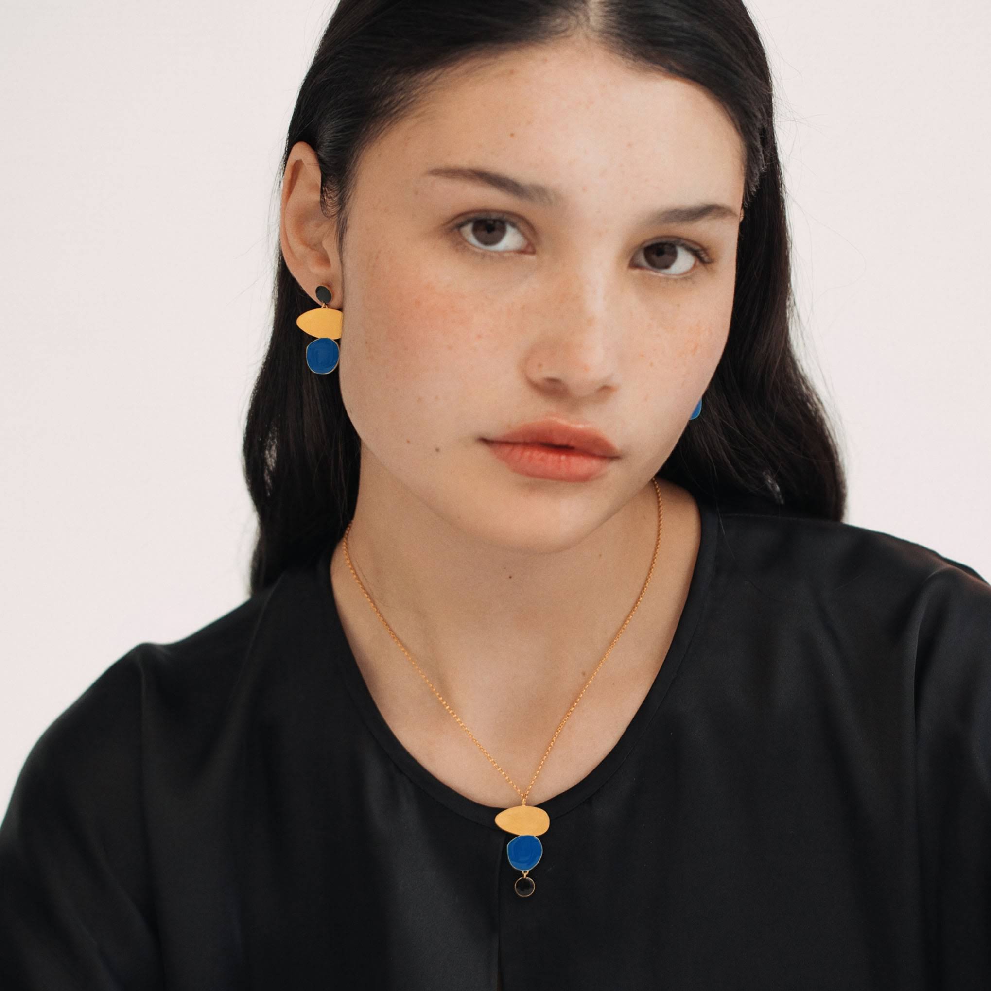 Joan Mir?? Gold-Plated Linear Dots Necklace