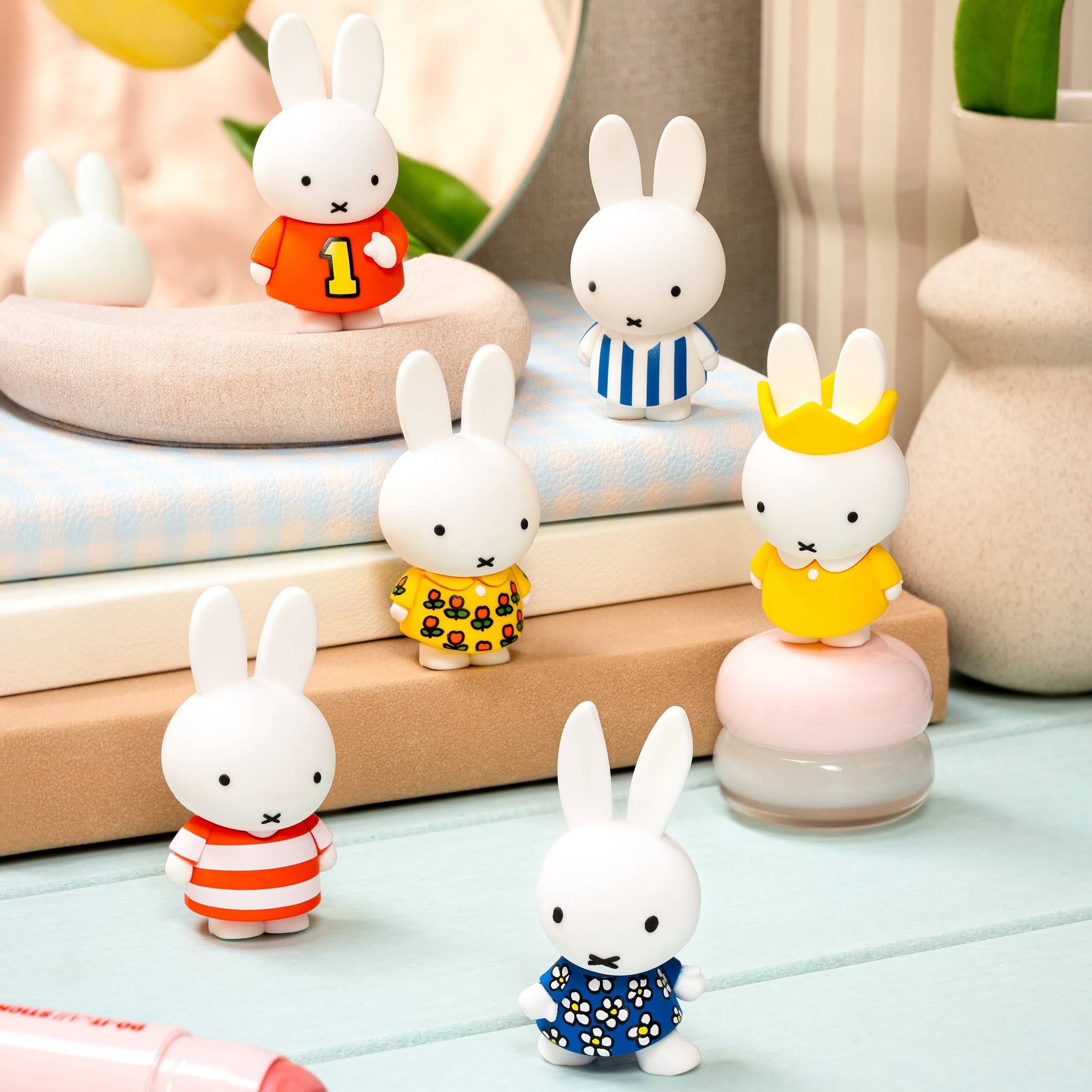 Miffy Dress-Up Figures Blind Box Toy