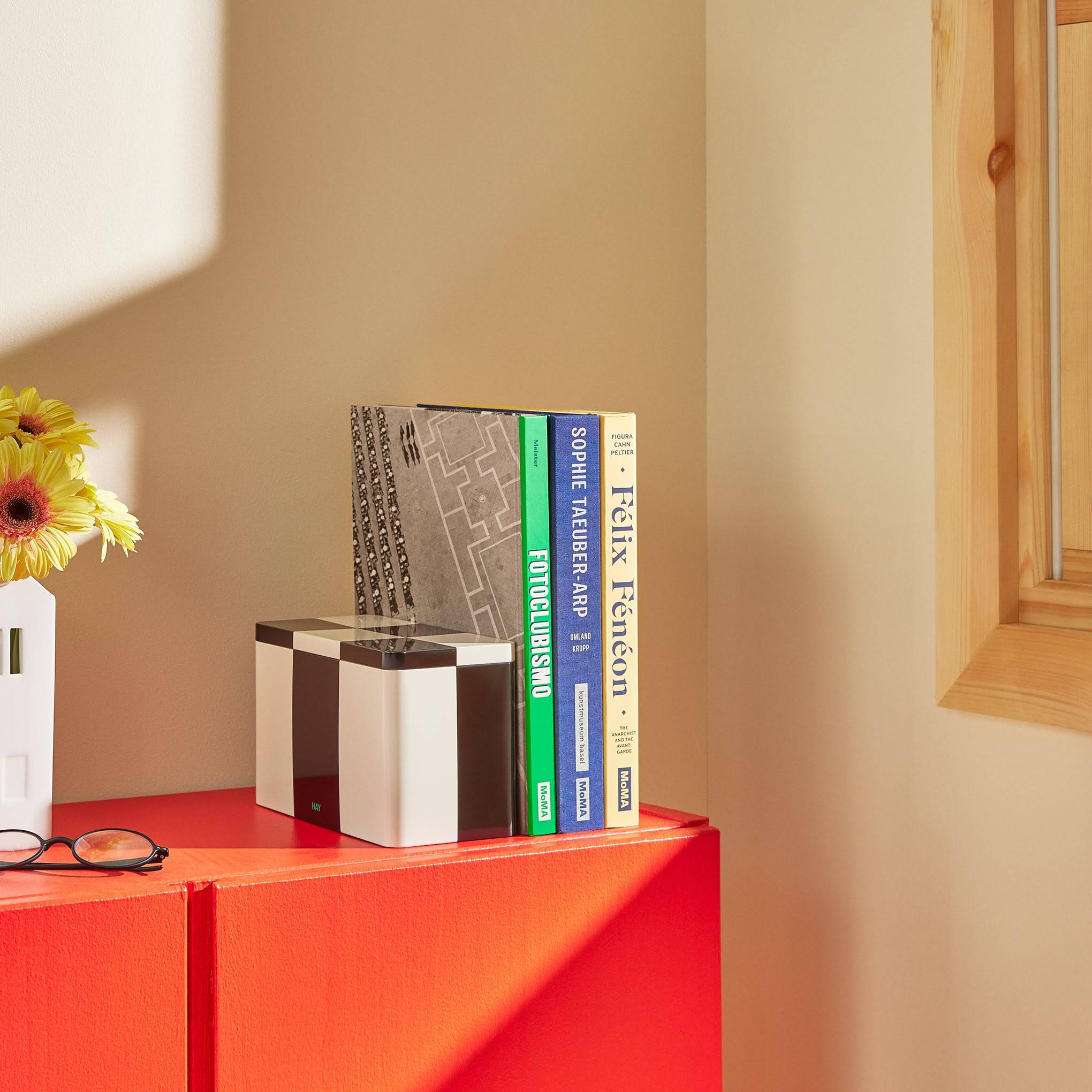 HAY Tin Container - Black/ Off White