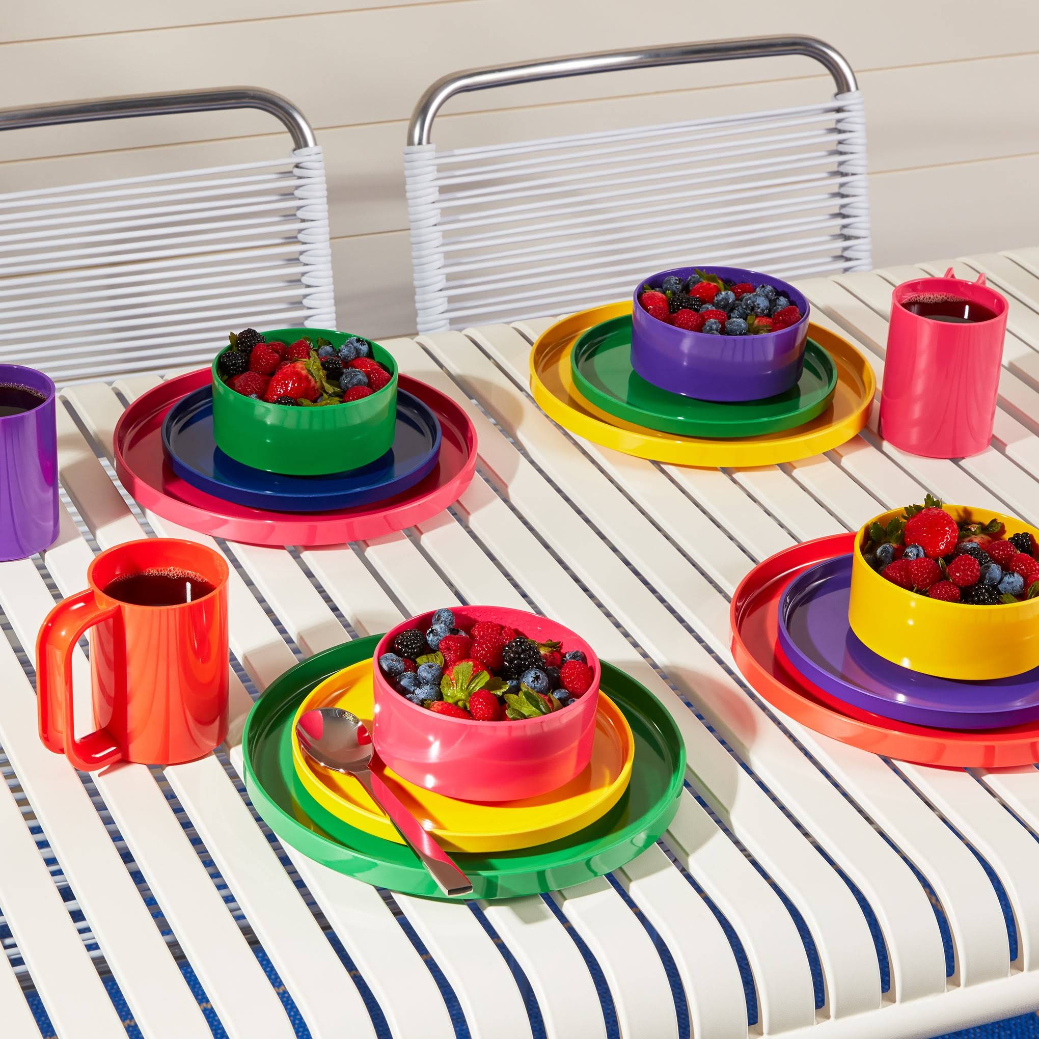 Vignelli Hellerware Rainbow Stacking Dinnerware - Set of 6