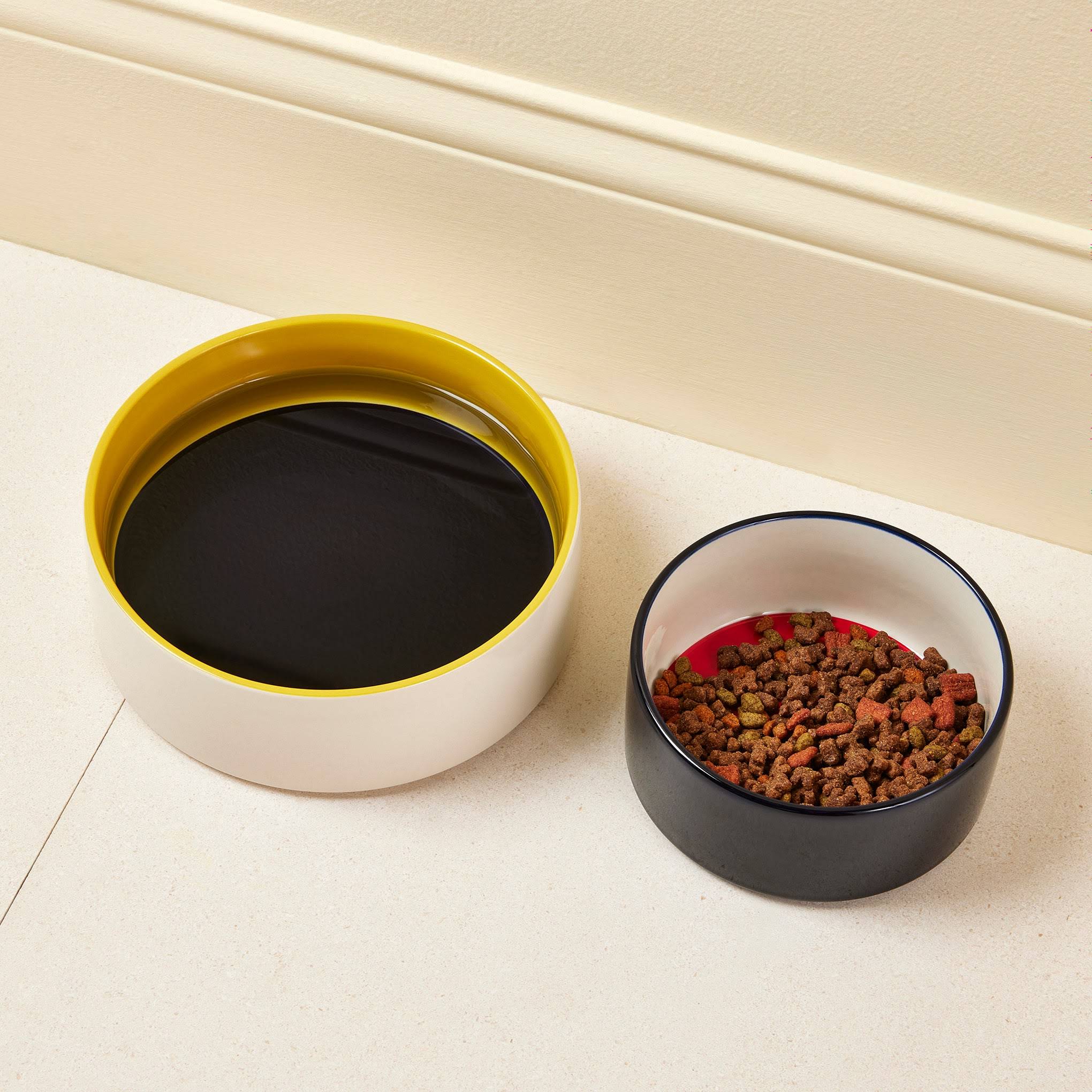 HAY Dog Bowl - Blue/ Off White/ Red