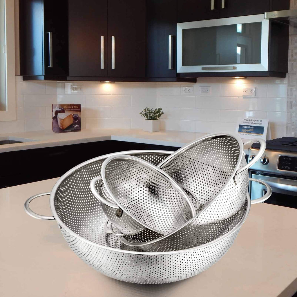 Stainless Steel Colander Set of 3, Micro-Perforated Colanders Strainers for Draining Rinsing - 1/3/5 Quart