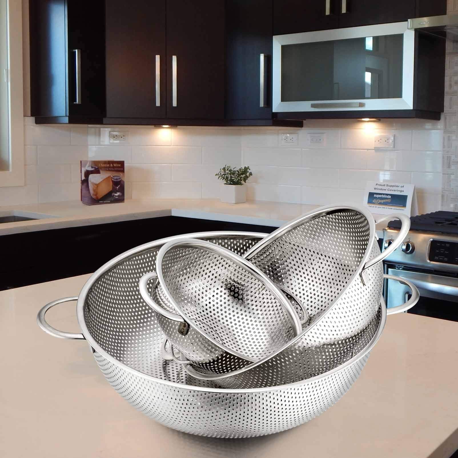 Stainless Steel Colander Set of 3, Micro-Perforated Colanders Strainers for Draining Rinsing - 1/3/5 Quart