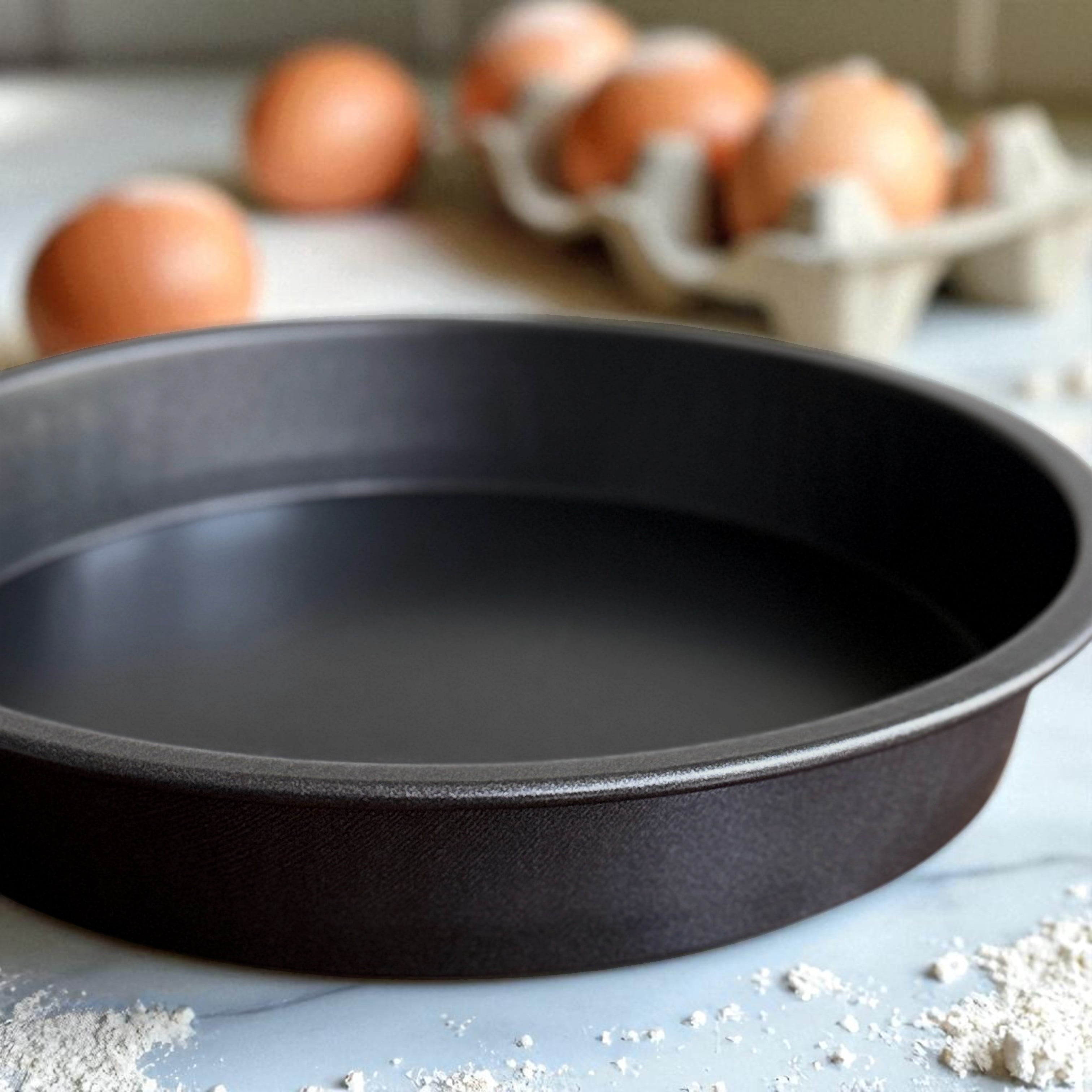 9" x 9" Round Nonstick Steel Cake Pan, Dark Gray