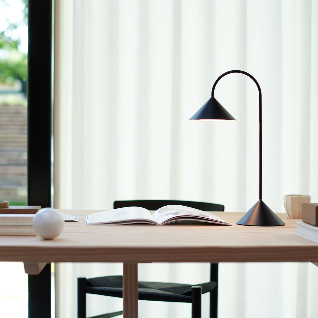 Grasp Portable Table Lamp