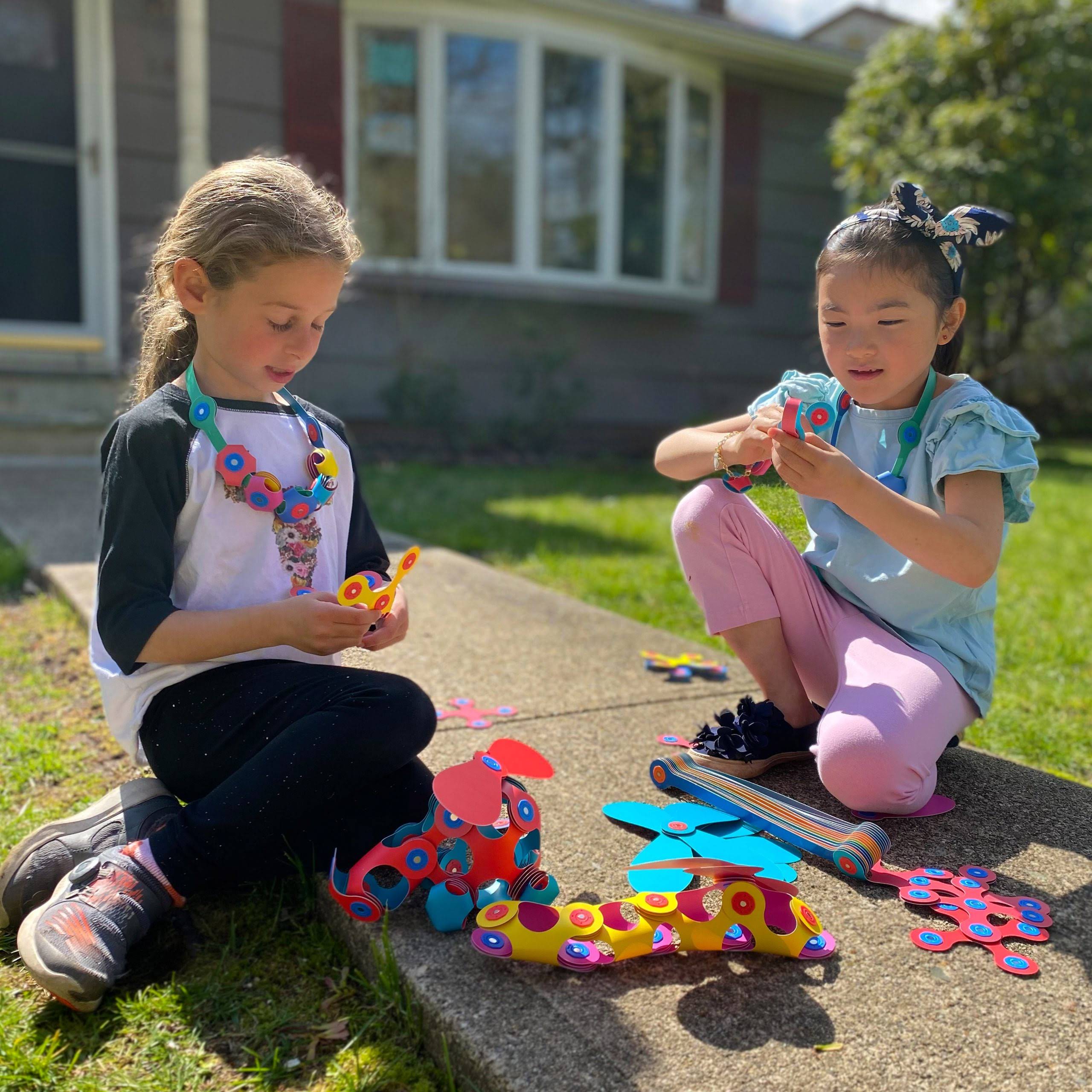 Clixo Rainbow Magnetic Construction Set