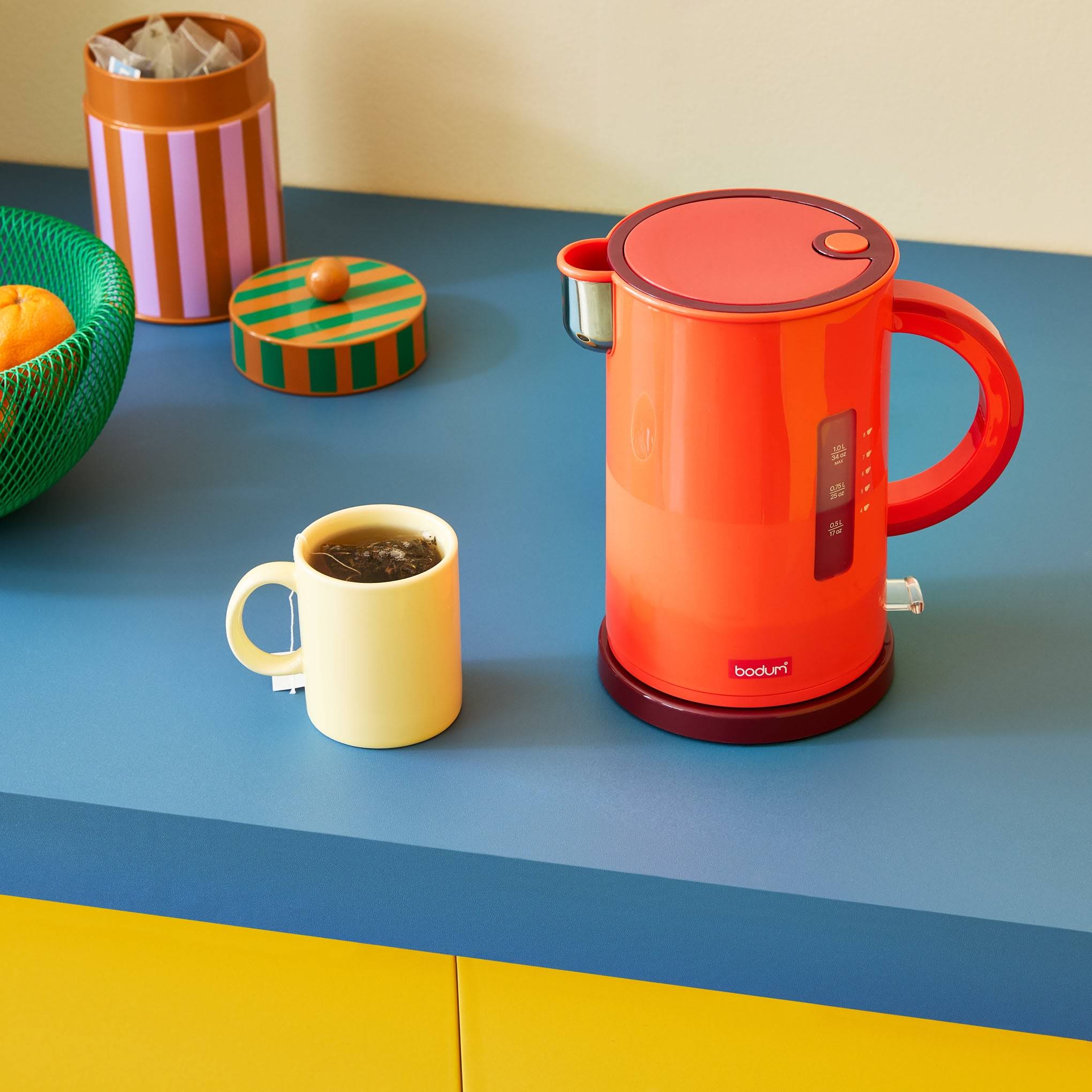 Bodum Electric Kettle - Red