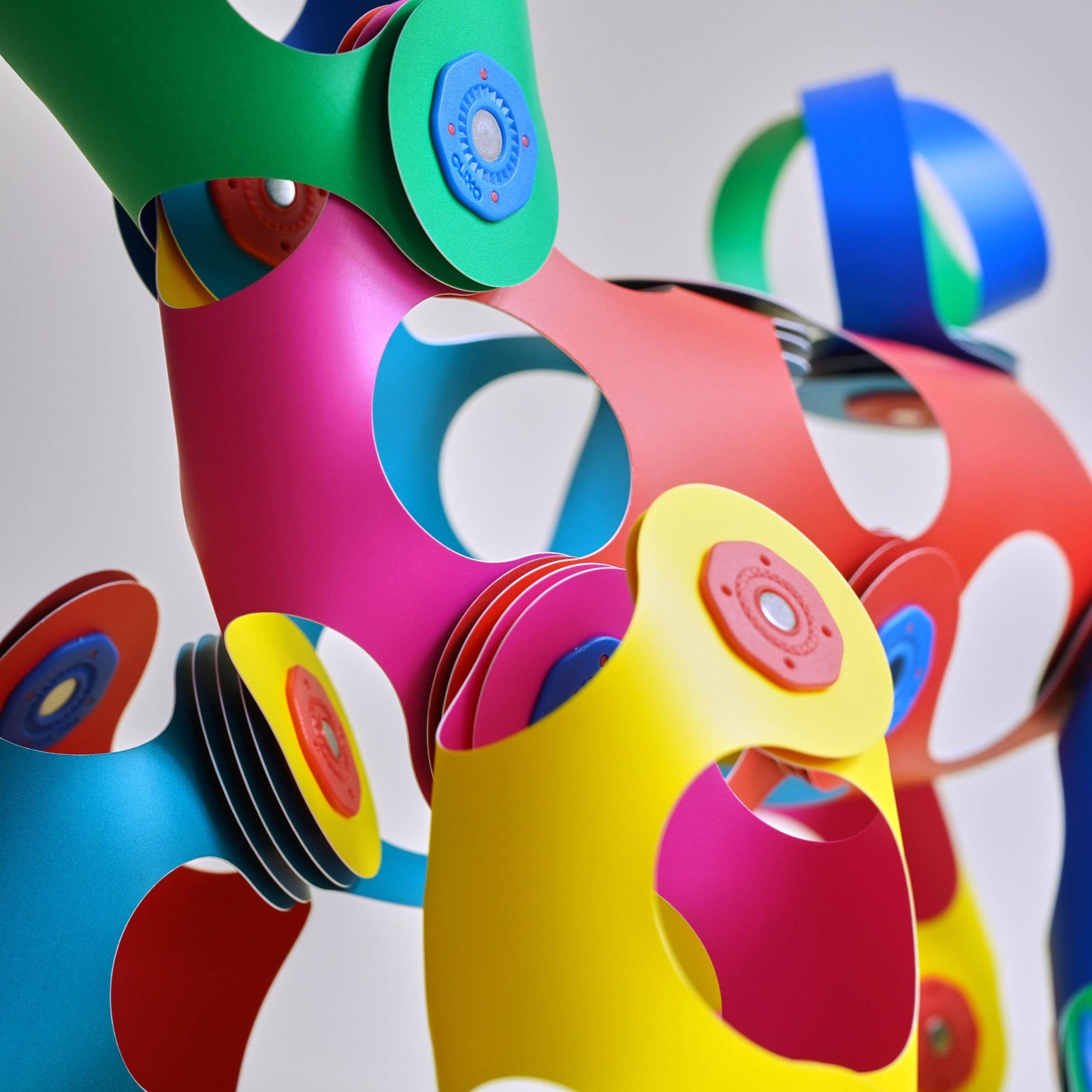 Clixo Rainbow Magnetic Construction Set