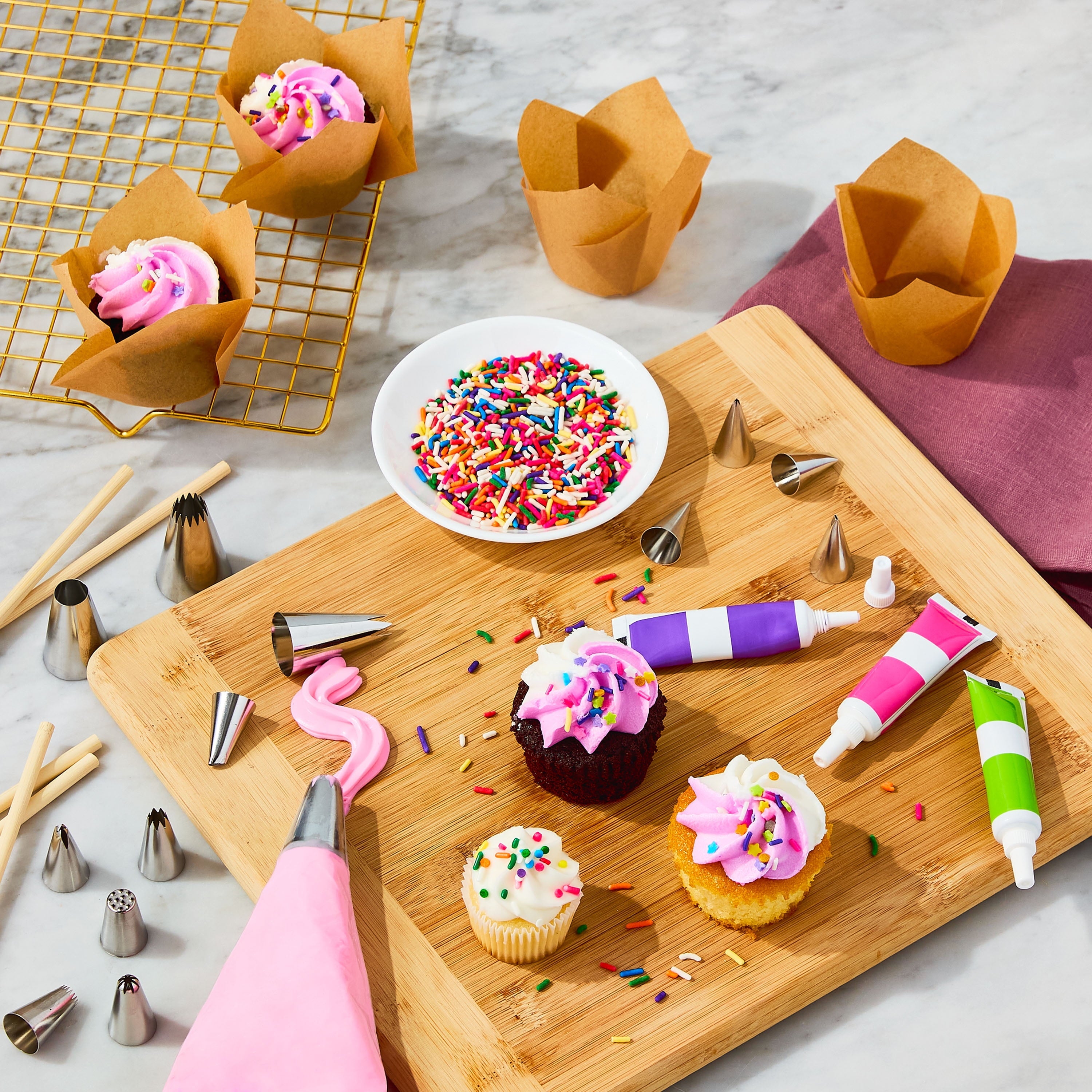 Baking Cups, 24 Pieces