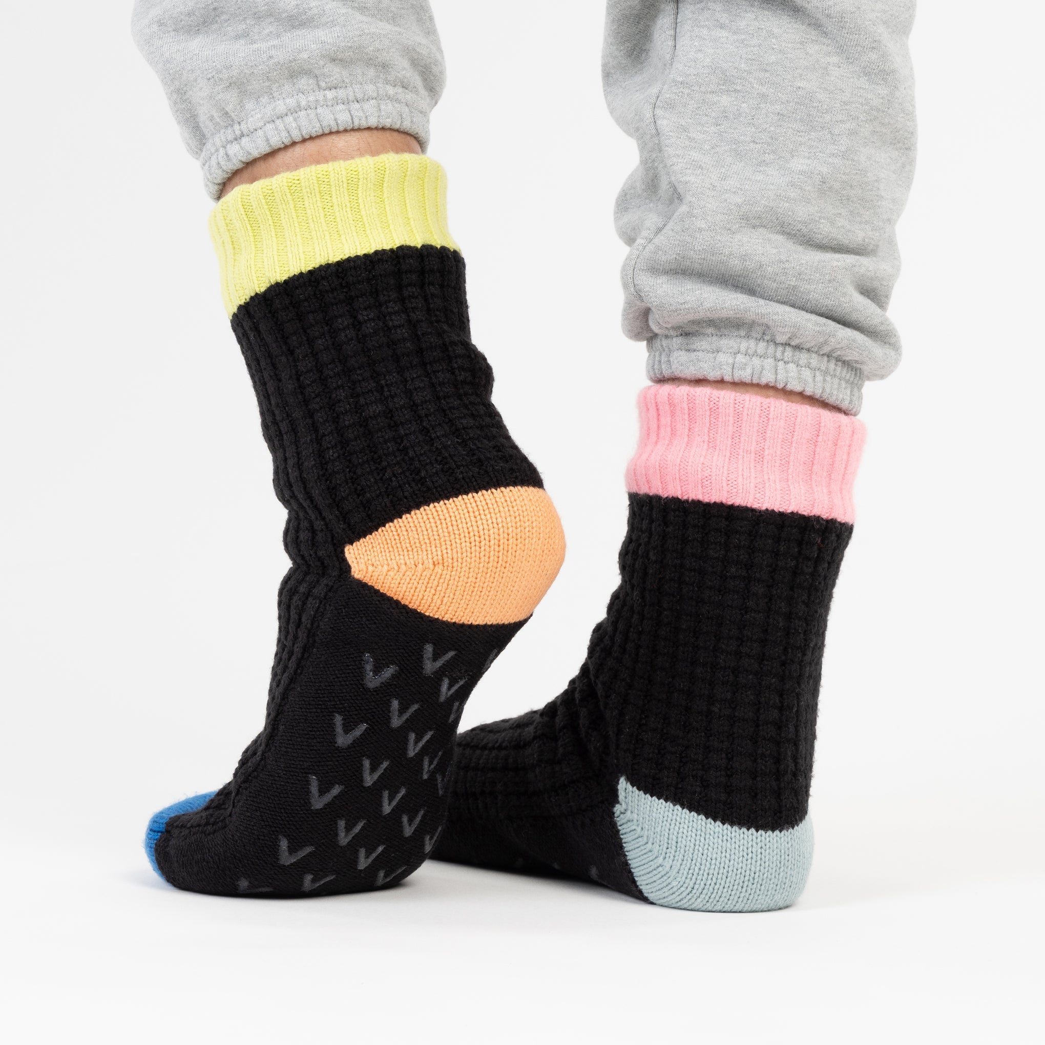 Verloop Knit House Socks - Spot Black