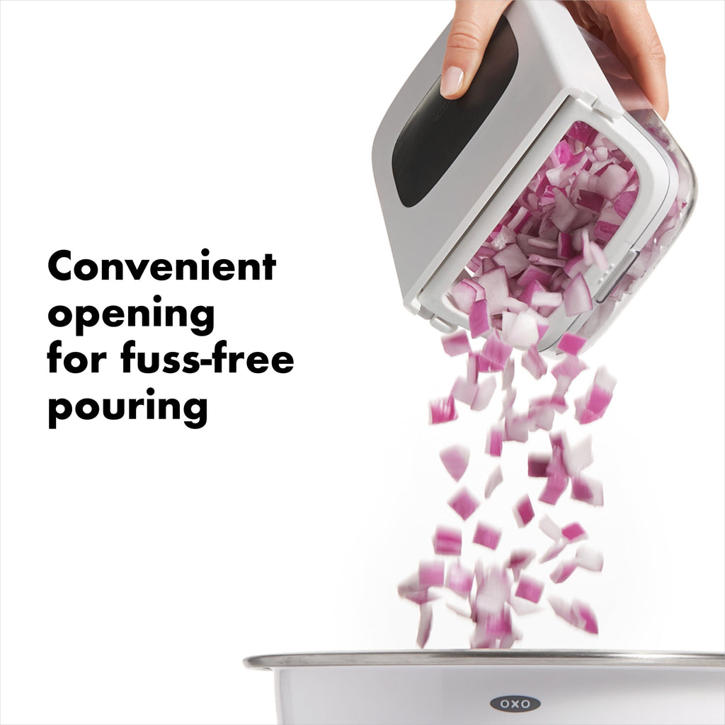 Stainless Steel Blade Vegetable Chopper with Easy Pour Opening