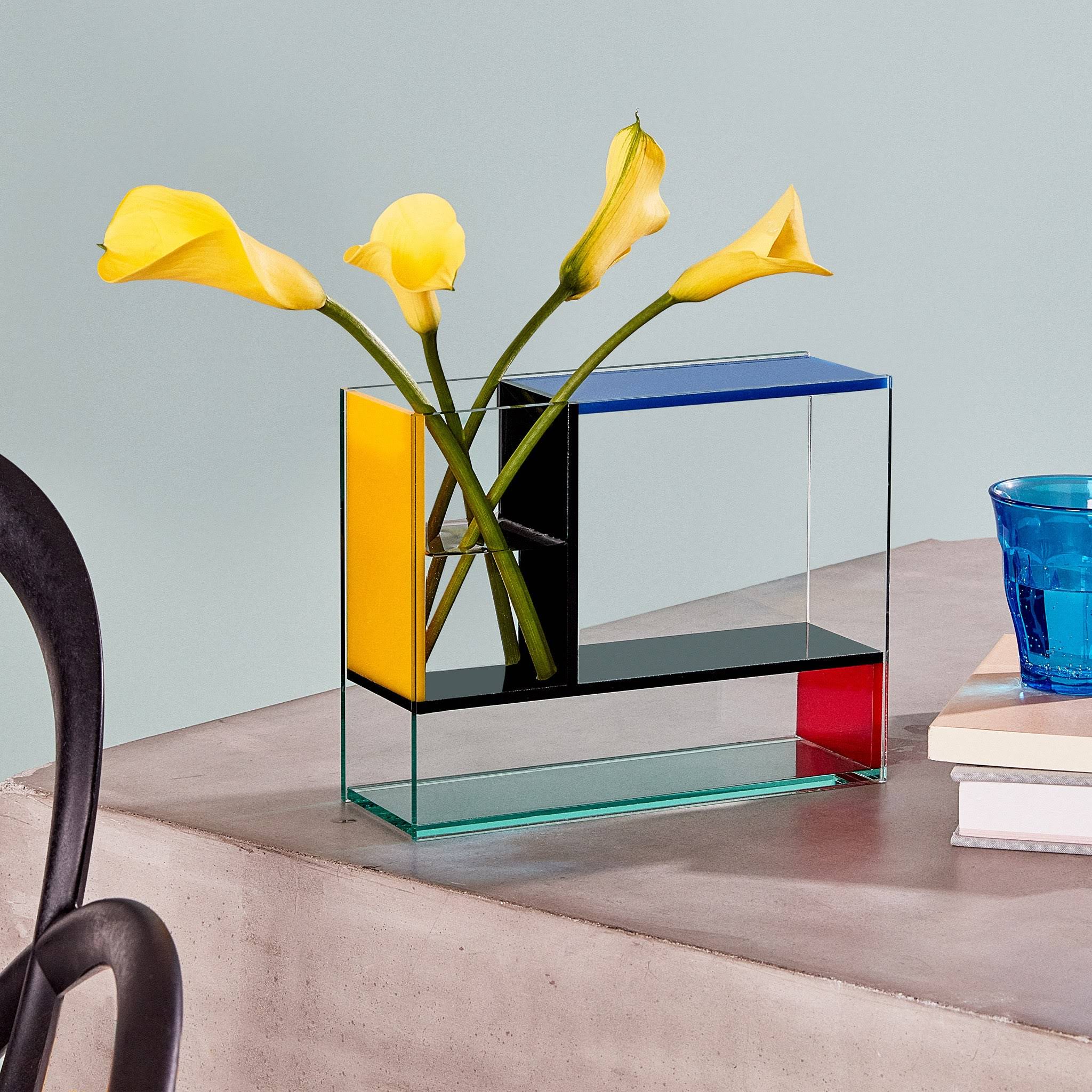 Mondri Vase - Primary