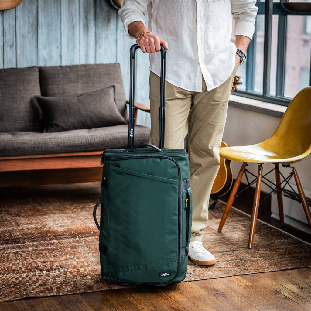 Halfday Carry-On Garment Roller Suitcase