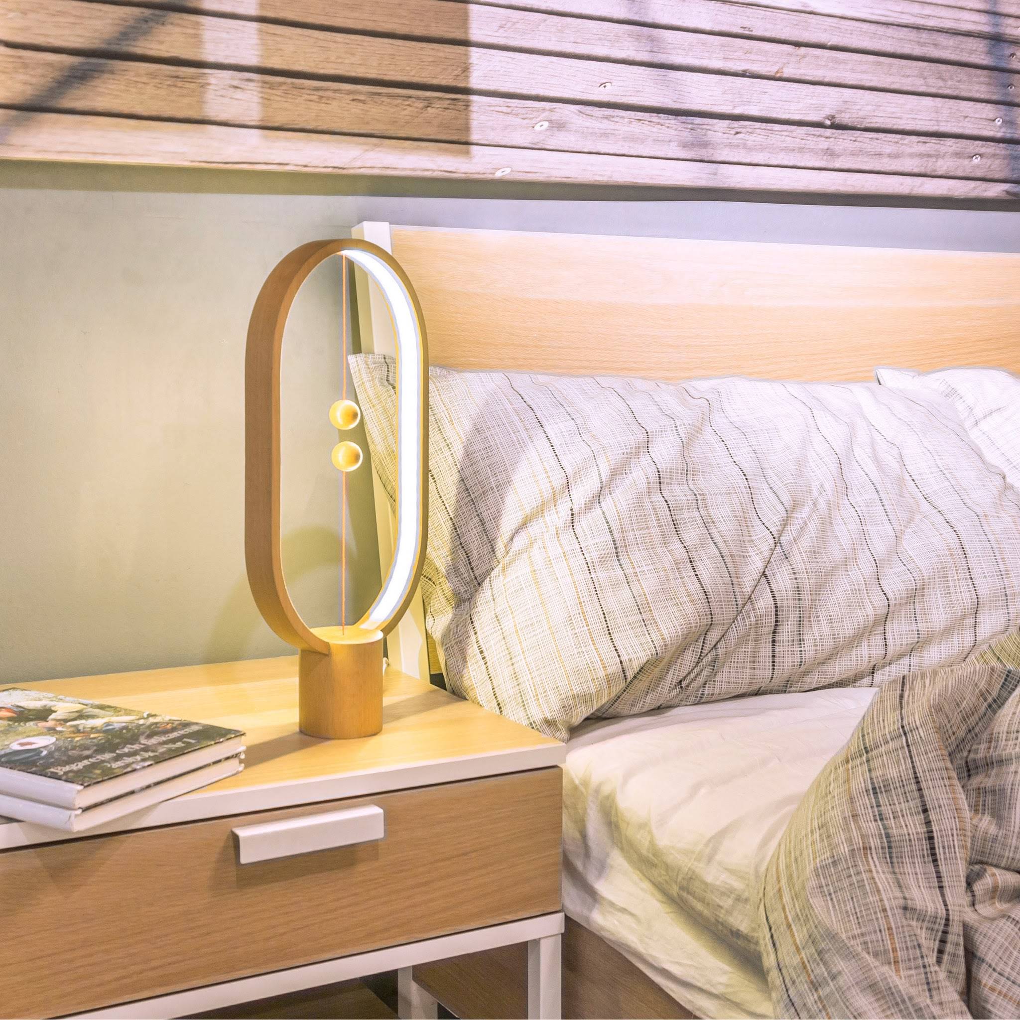 Heng Balance Lamp - Light Wood