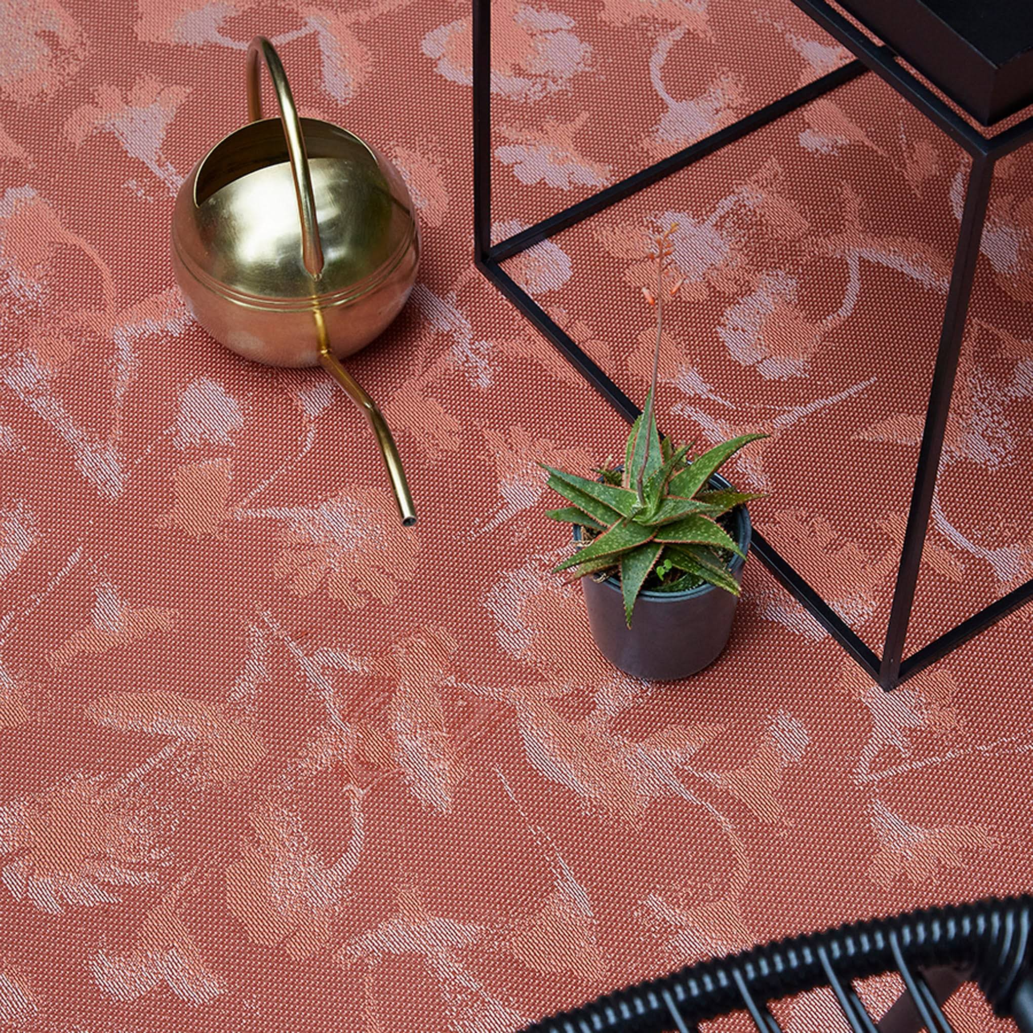 Chilewich Botanic Woven Floor Mat - Madder