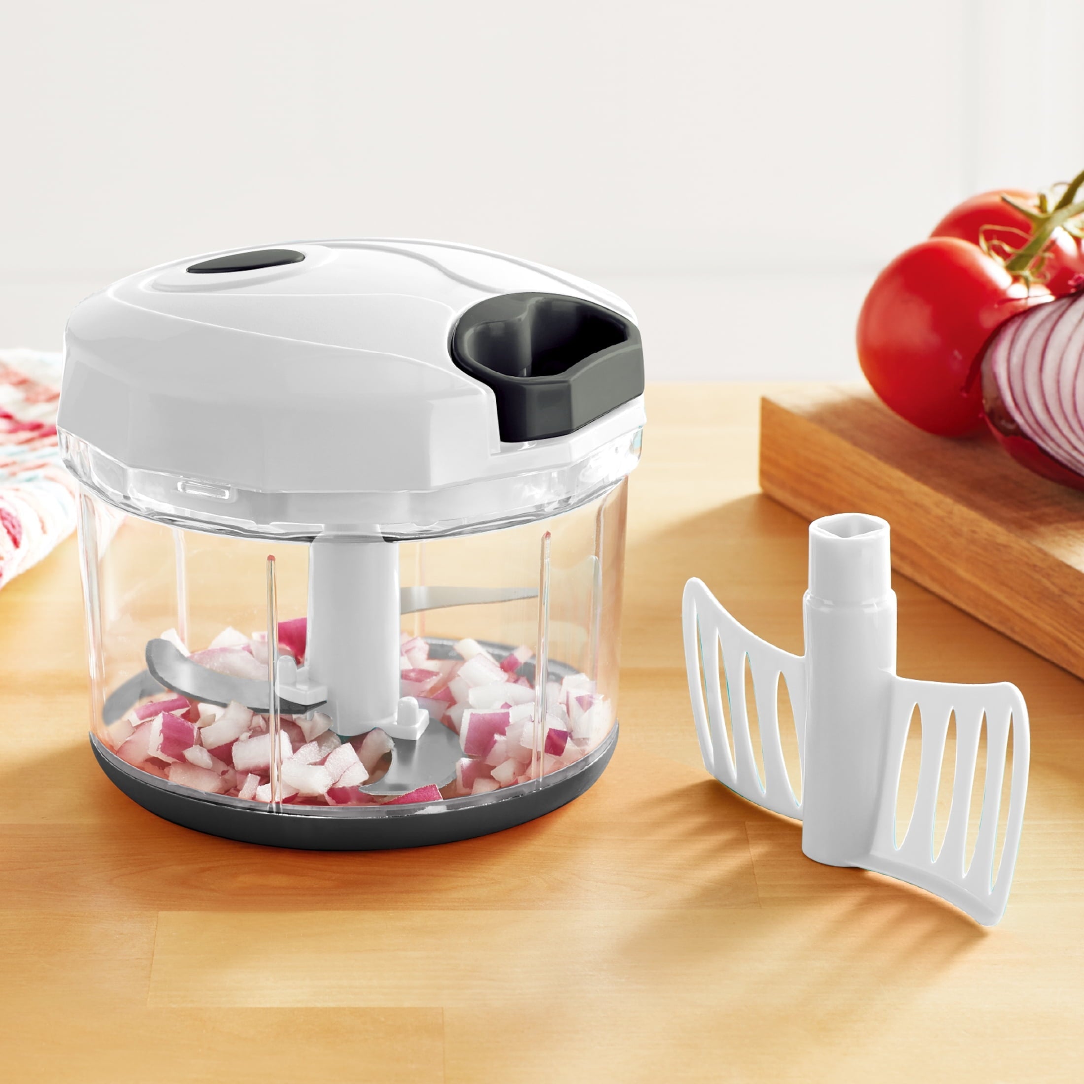 1qt Quick Pull Chopper, BPA free , SS Blades, Food Contact Safe Material , White & Grey, Weight 320g