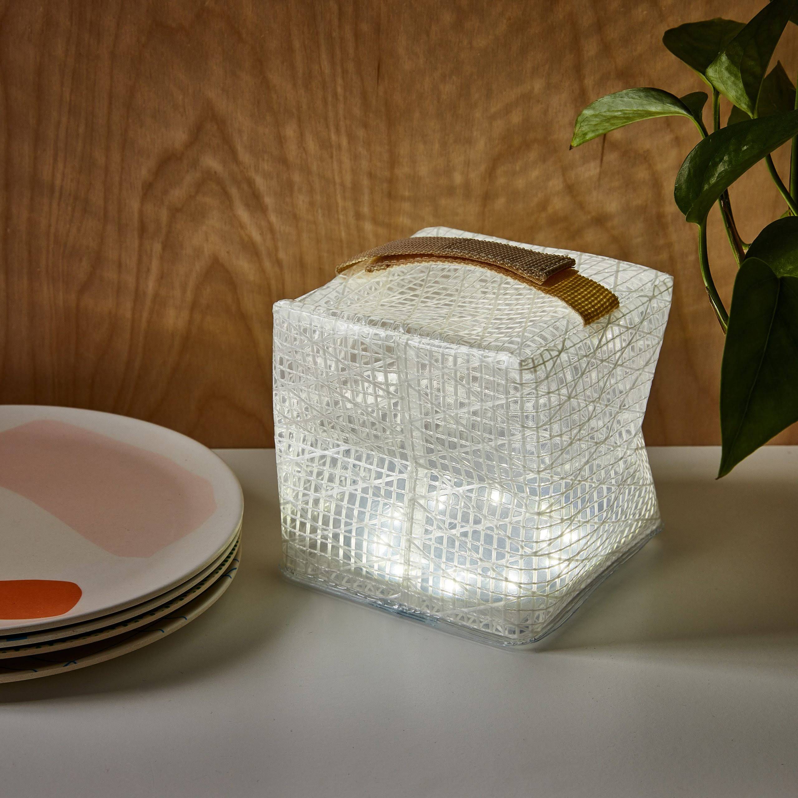 SolarPuff Outdoor Lamp - White