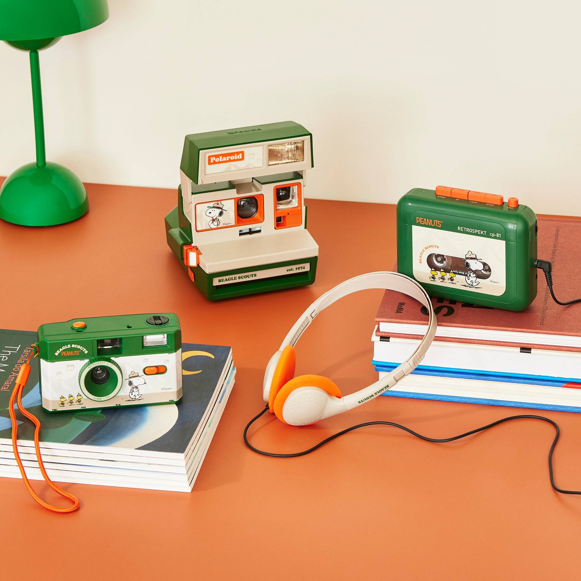 Snoopy's Beagle Scouts CP-81 Cassette Player