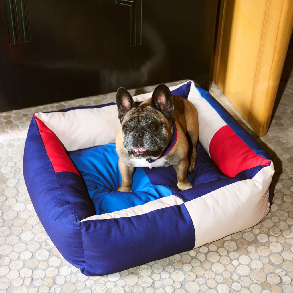 HAY Dog Bed in Recycled Polyester - Red/ Blue