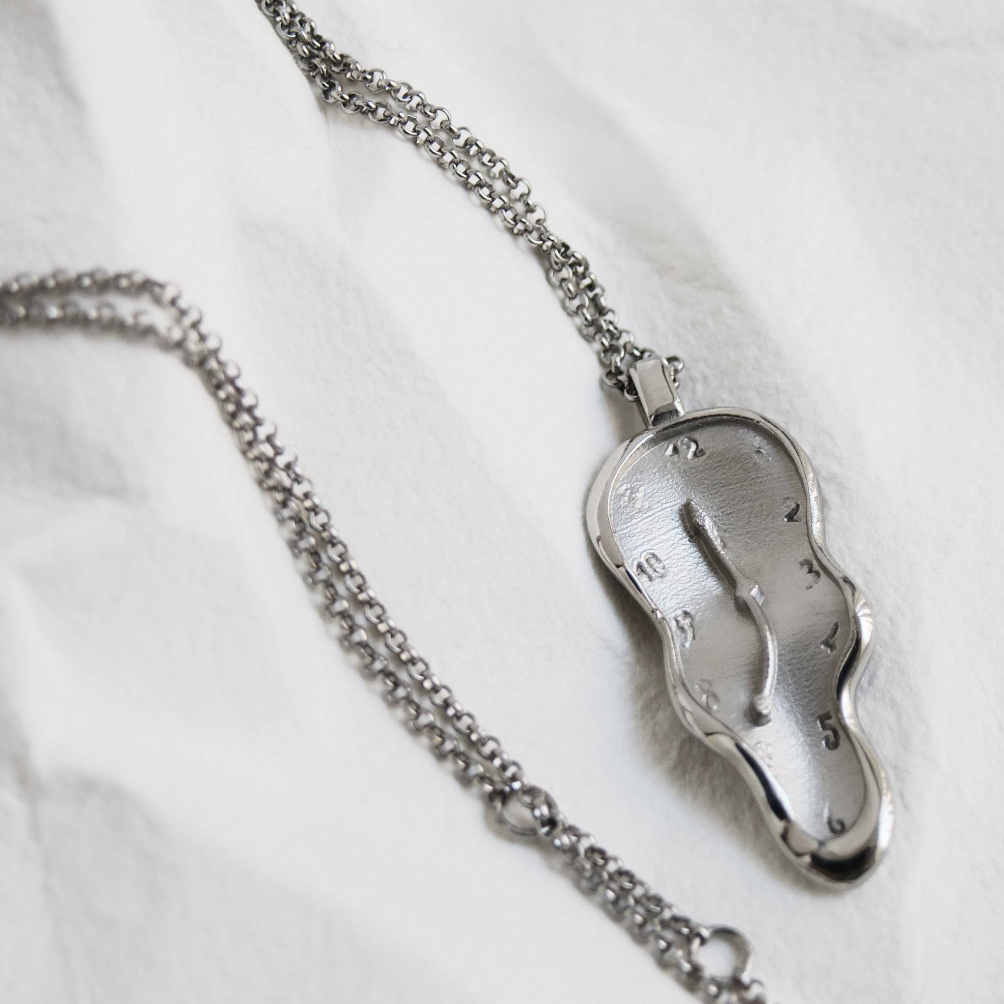 Salvador Dalí Melting Clock Necklace - Silver
