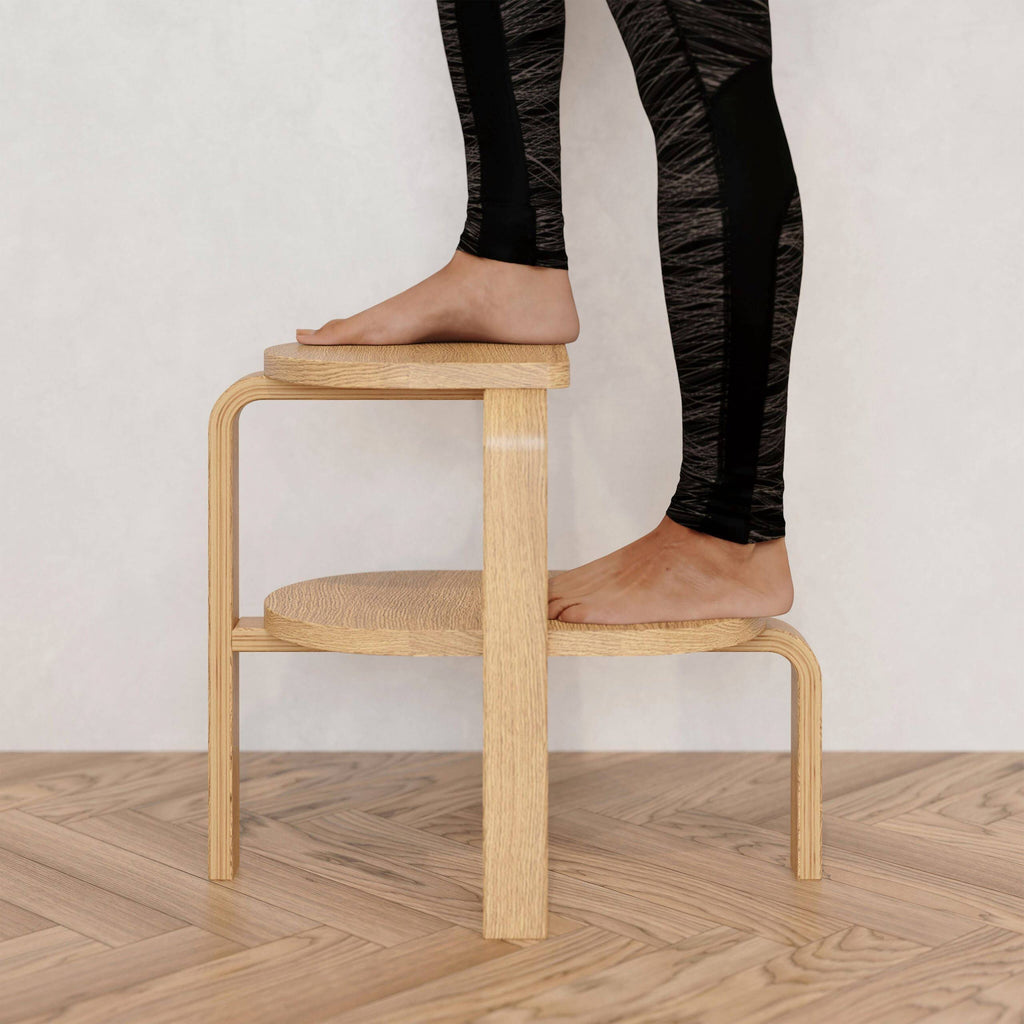 Altura Step Stool &amp; Side Table - Oak