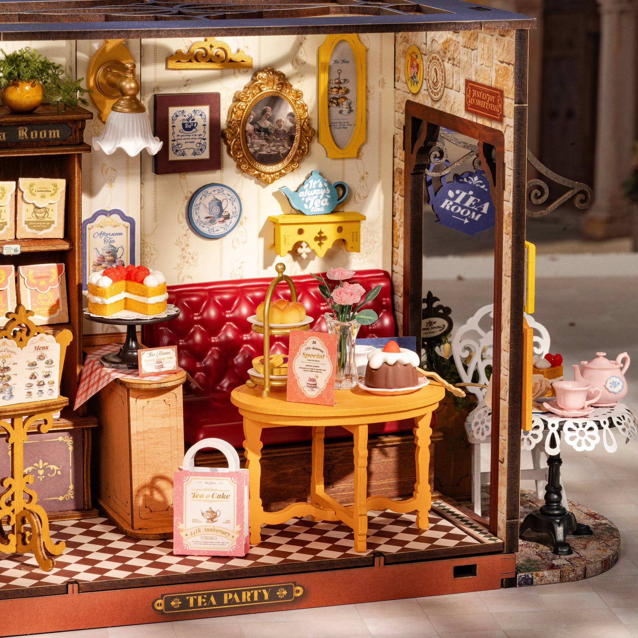 Rolife DIY Miniature Kit - Tea Room