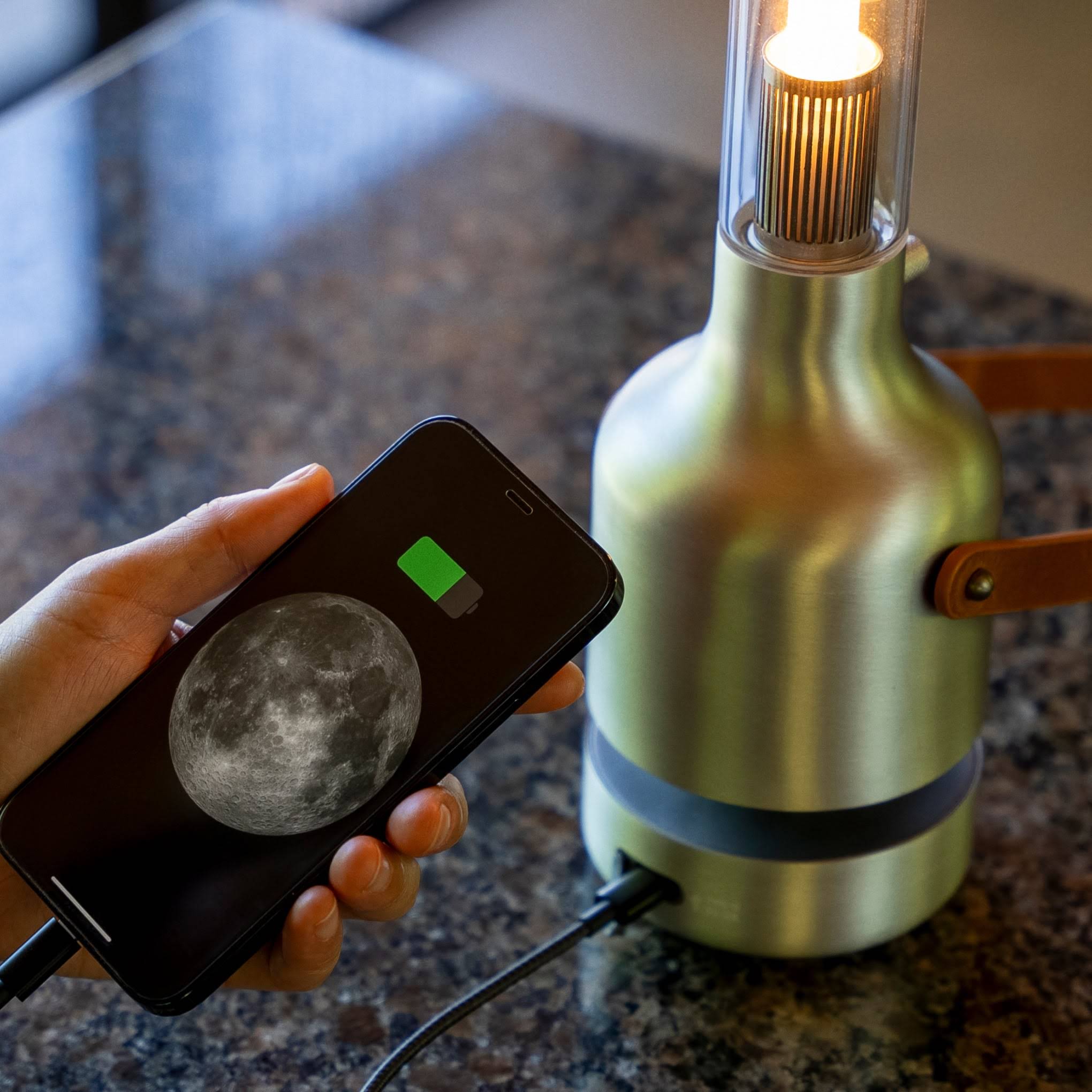 Ultima Portable Lantern Speaker