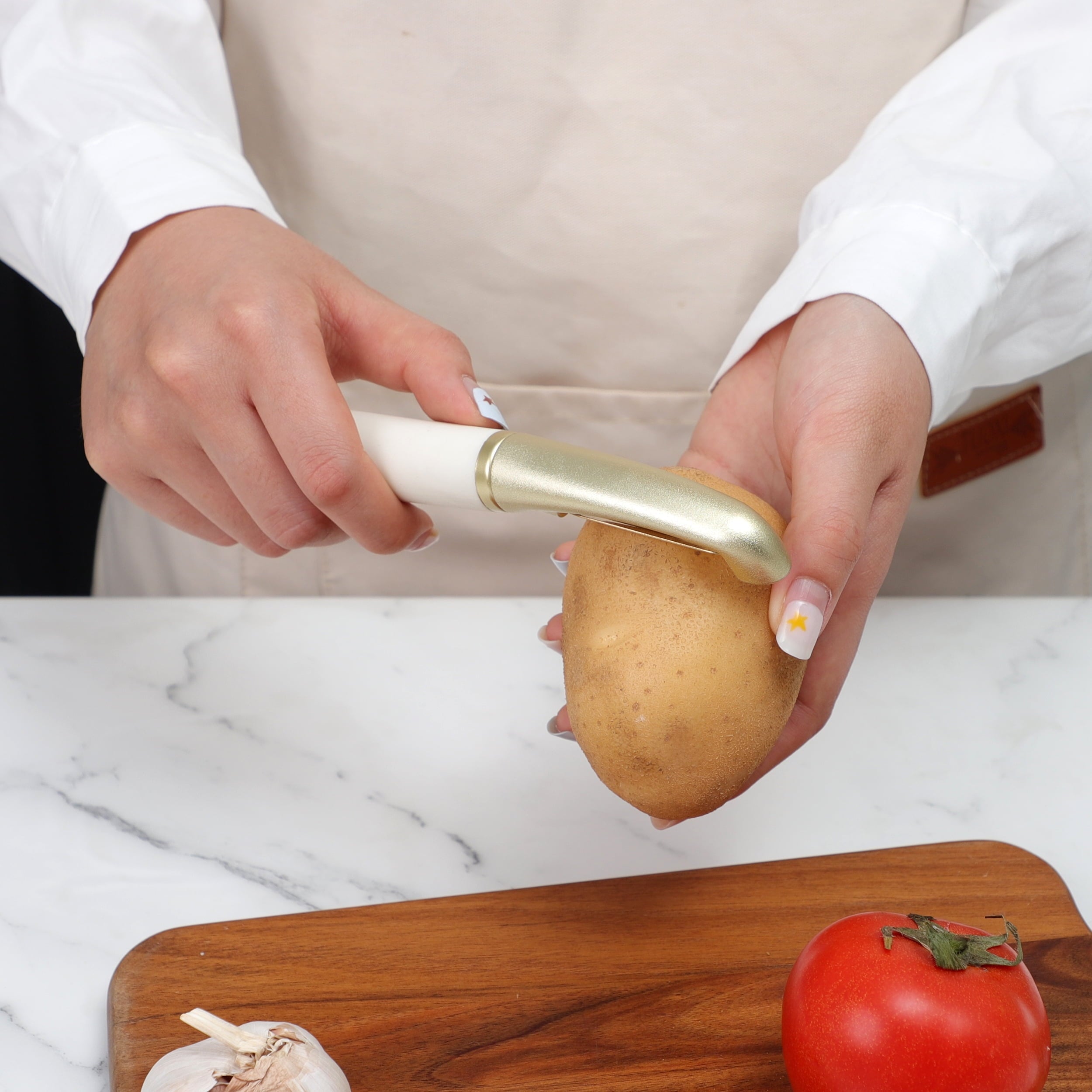 Vegetable Peeler for Potatoes, Fruit, & Veggies Durable and Versatile Essential Kitchen Tool