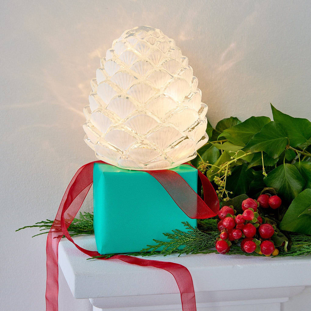 MoMA LED Pine Cone Light