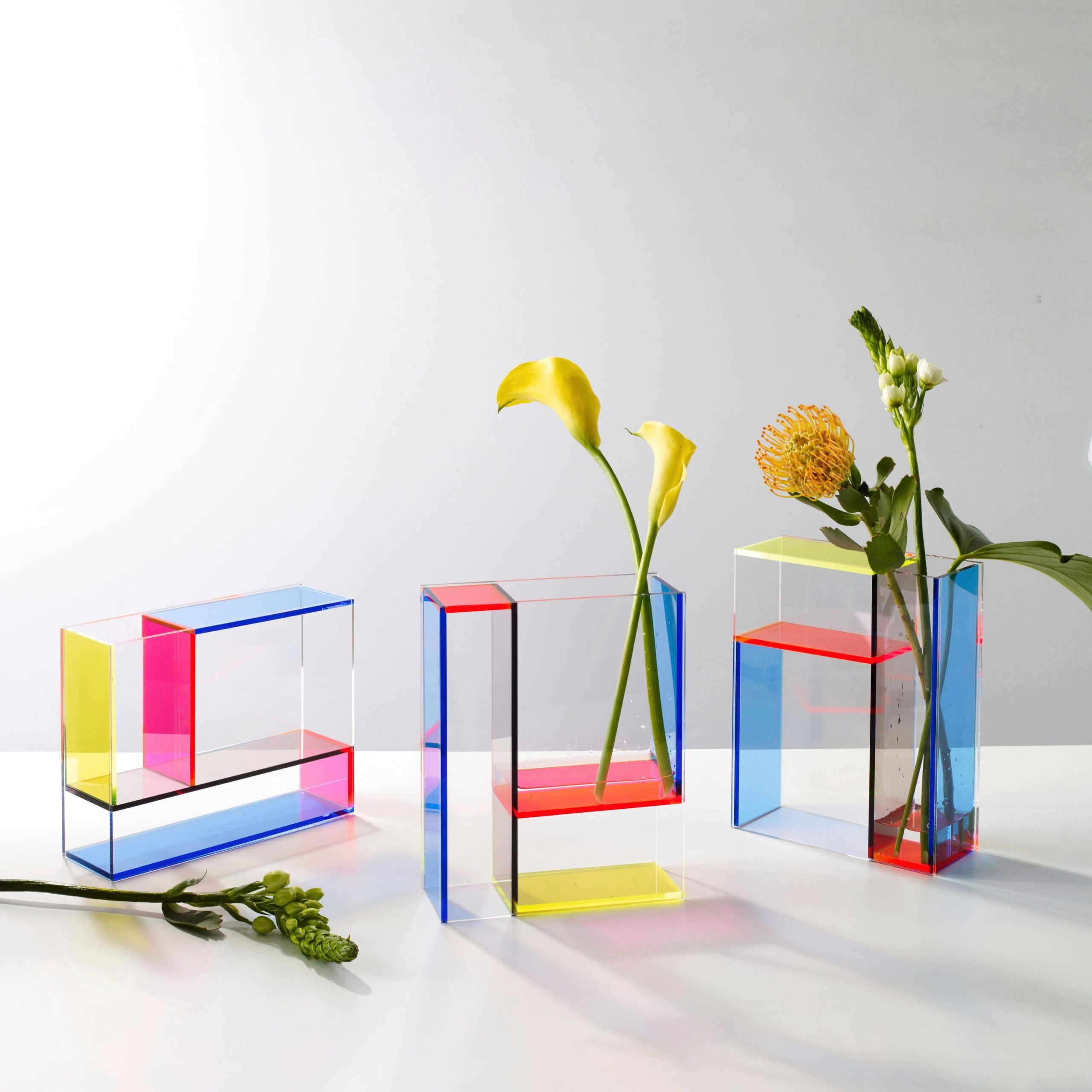 Mondri Vase - Neon