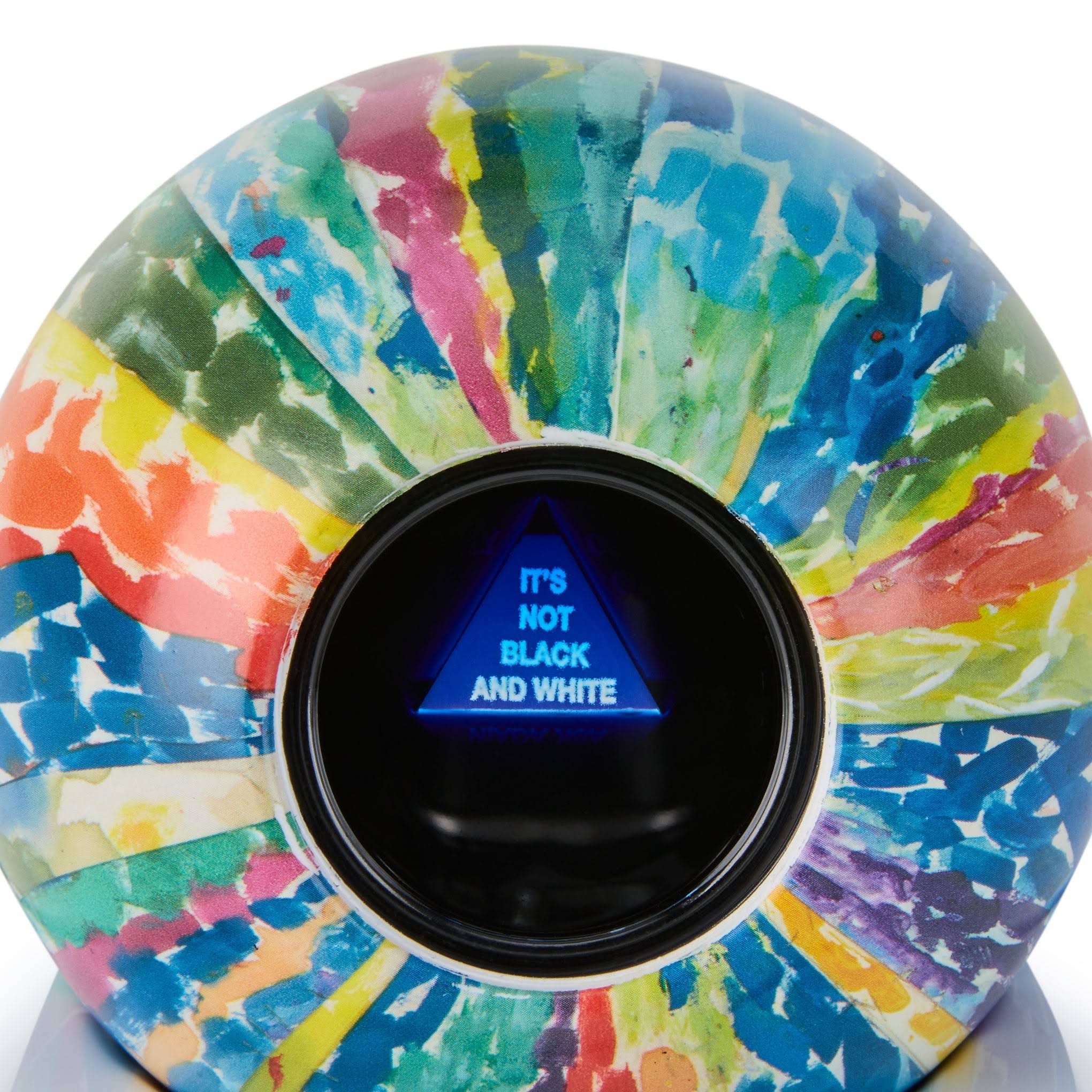 Magic 8 Ball x MoMA Alma Woodsey Thomas Game