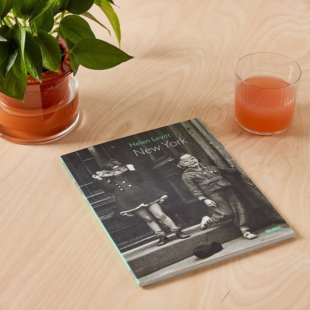 Helen Levitt: New York. One on One Series - Paperback